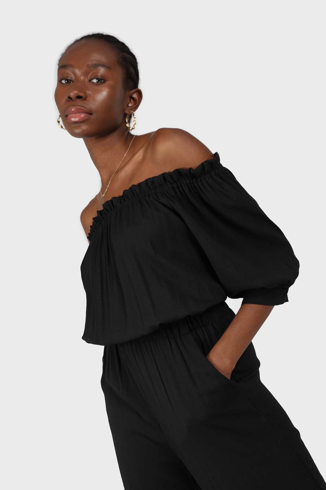 Black off shoulder open back jumpsuit_14