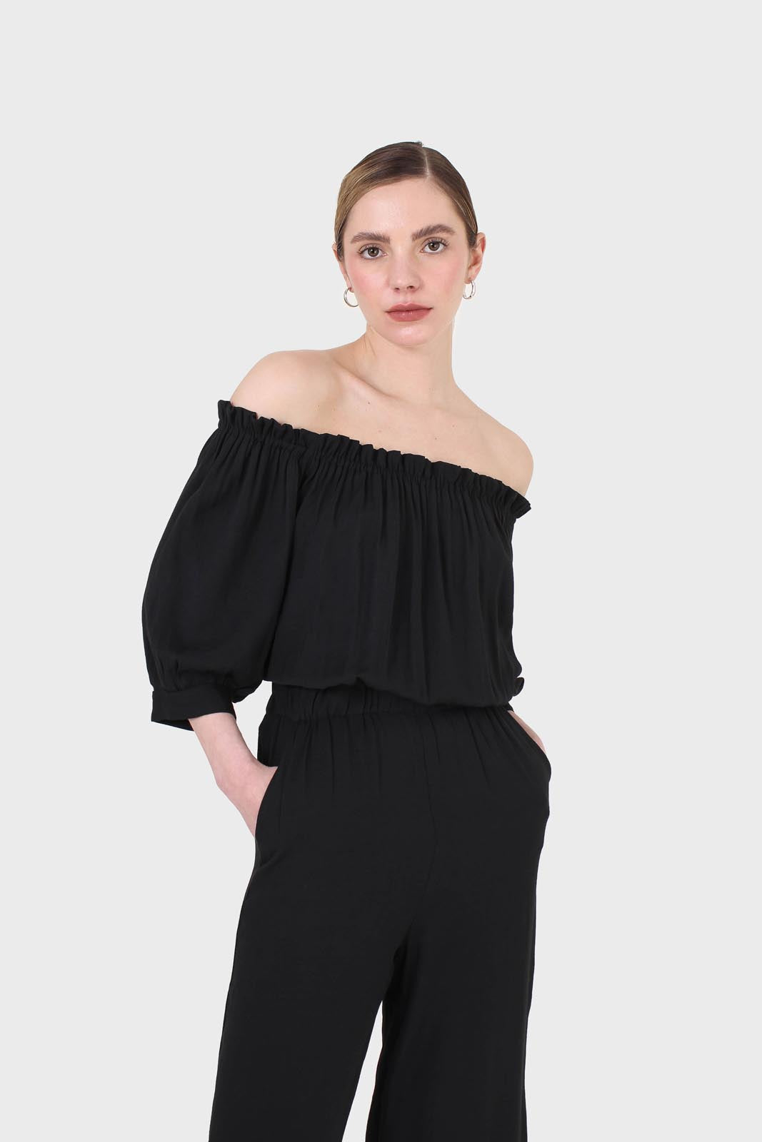 Black off shoulder open back jumpsuit_4