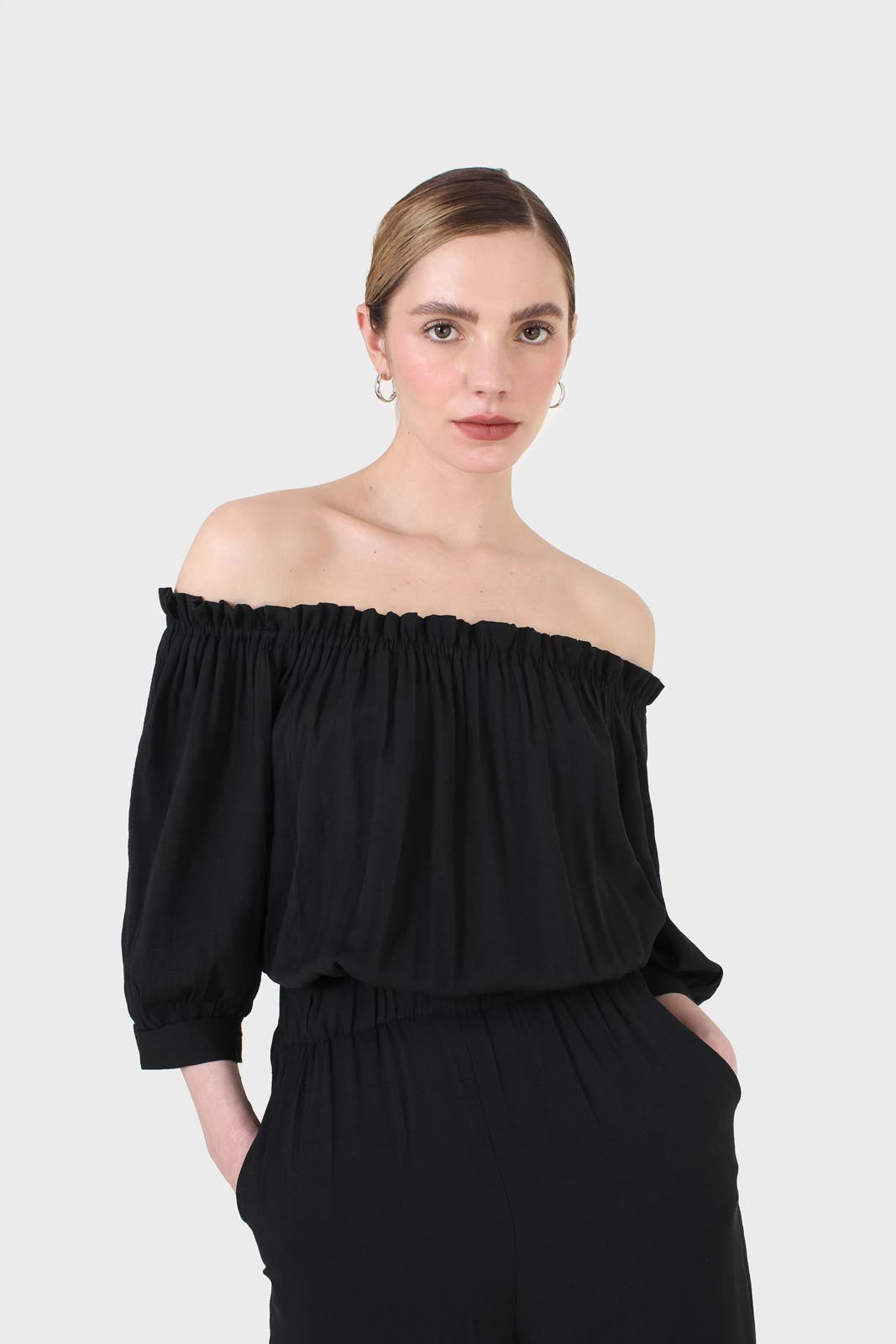 Black off shoulder open back jumpsuit_7