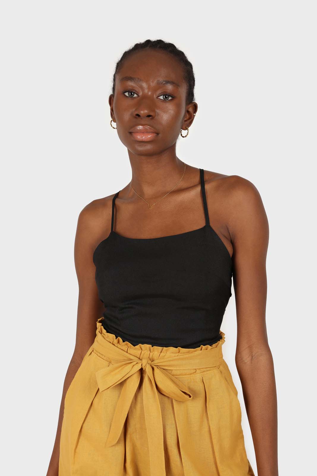 Black open back strappy tank_4