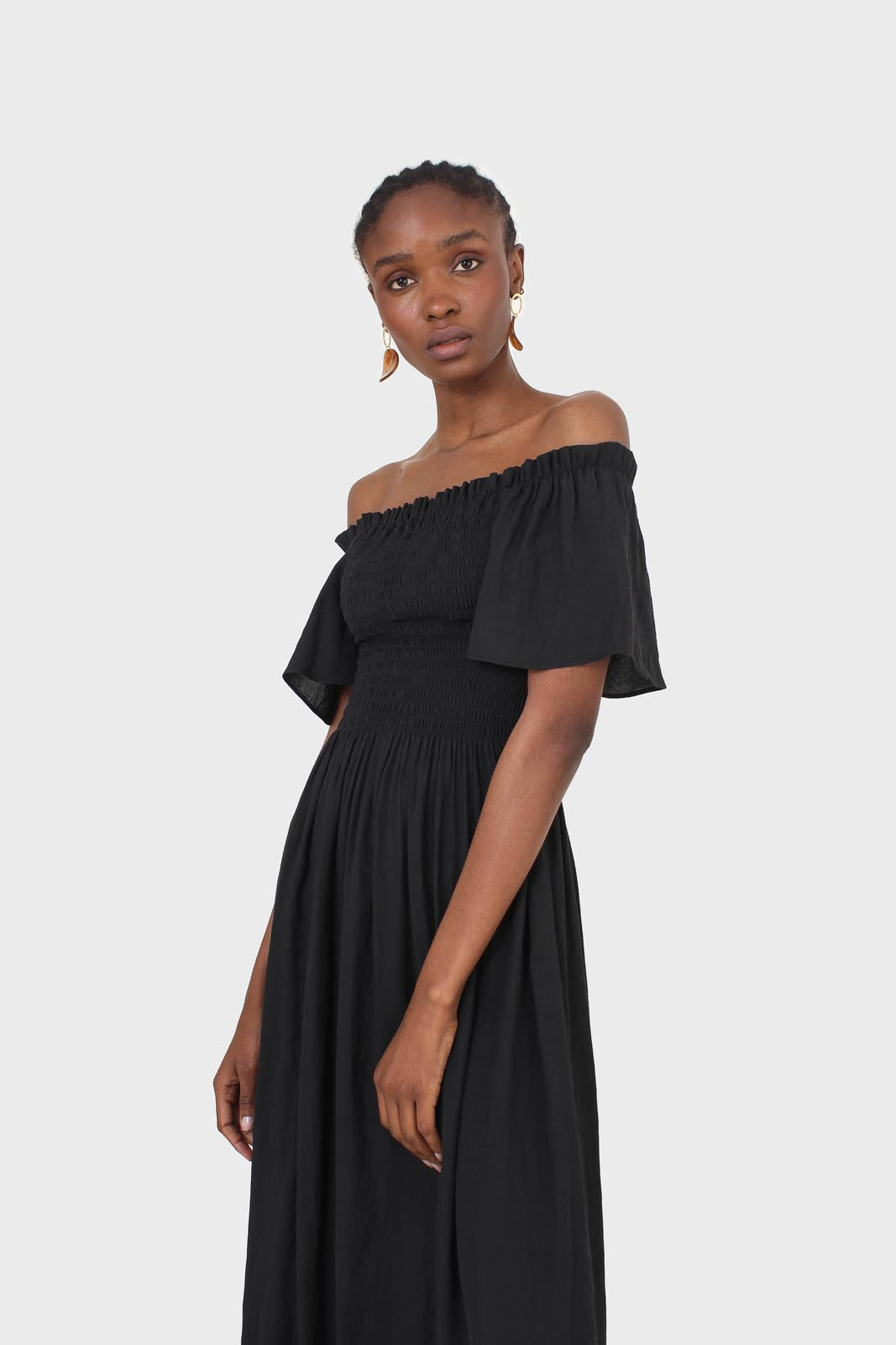 Black off shoulder ruched bodice maxi dress_4