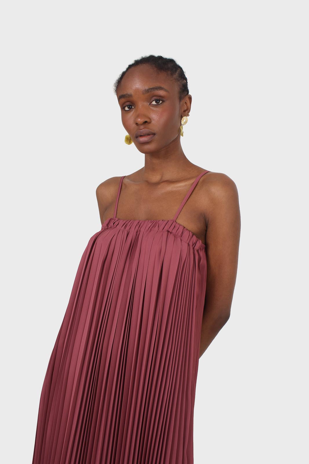 Dusty pink pleated thin strap dress_8