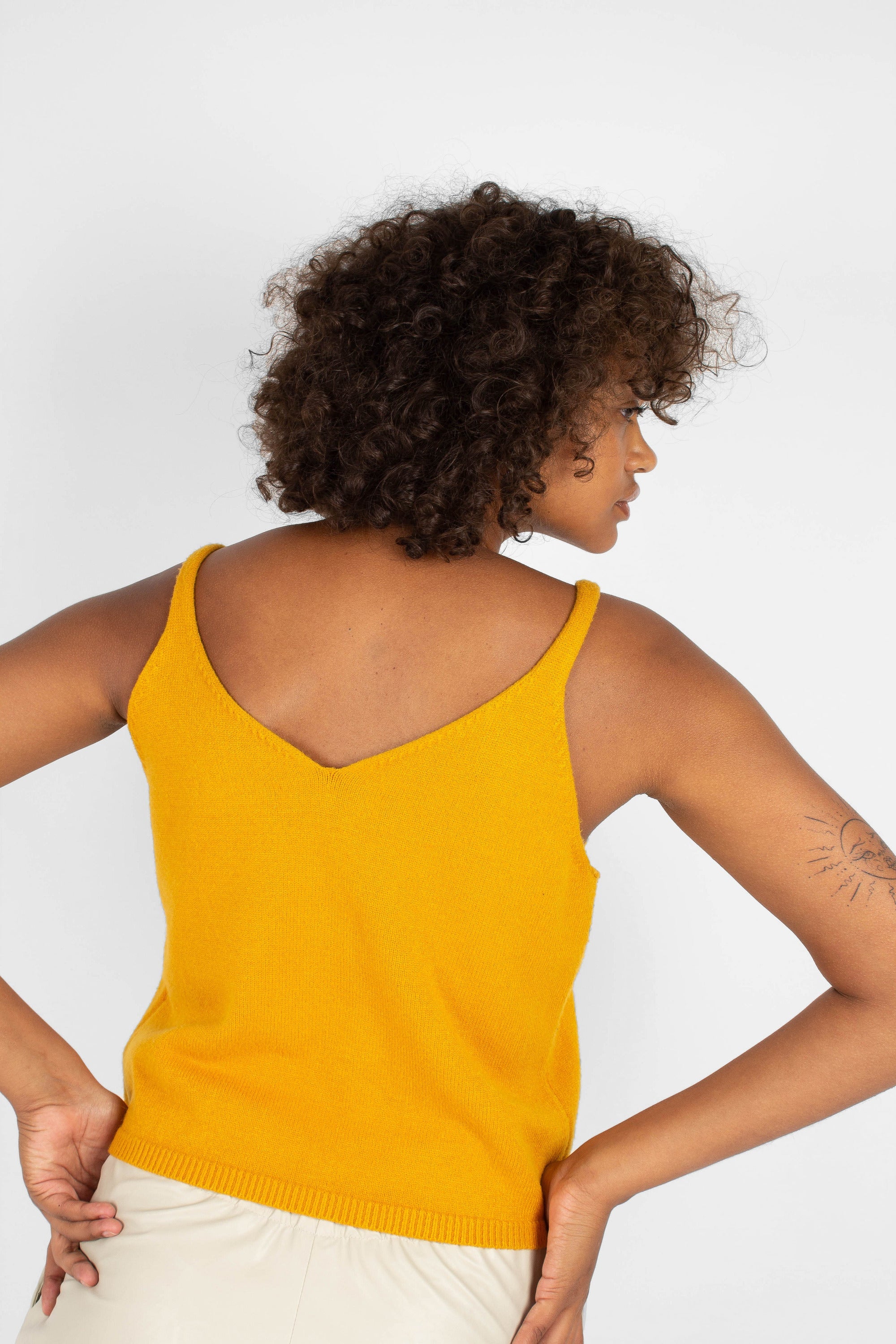 Mustard soft V-neck knit tank_5