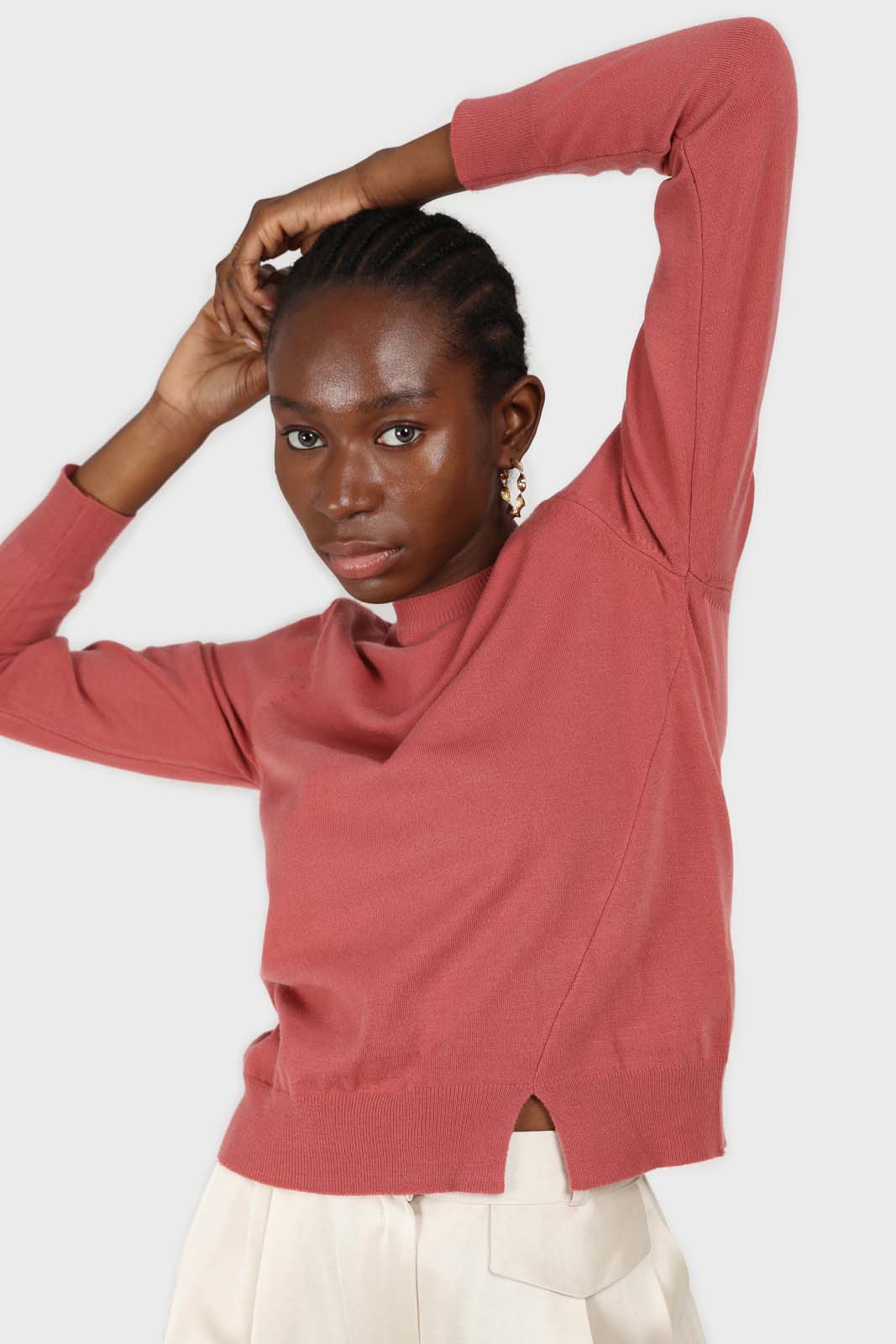 Dusty pink front slit thin crew neck jumper_1