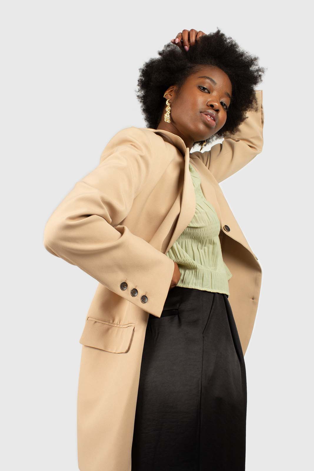 Beige flap pocket long belted blazer_6