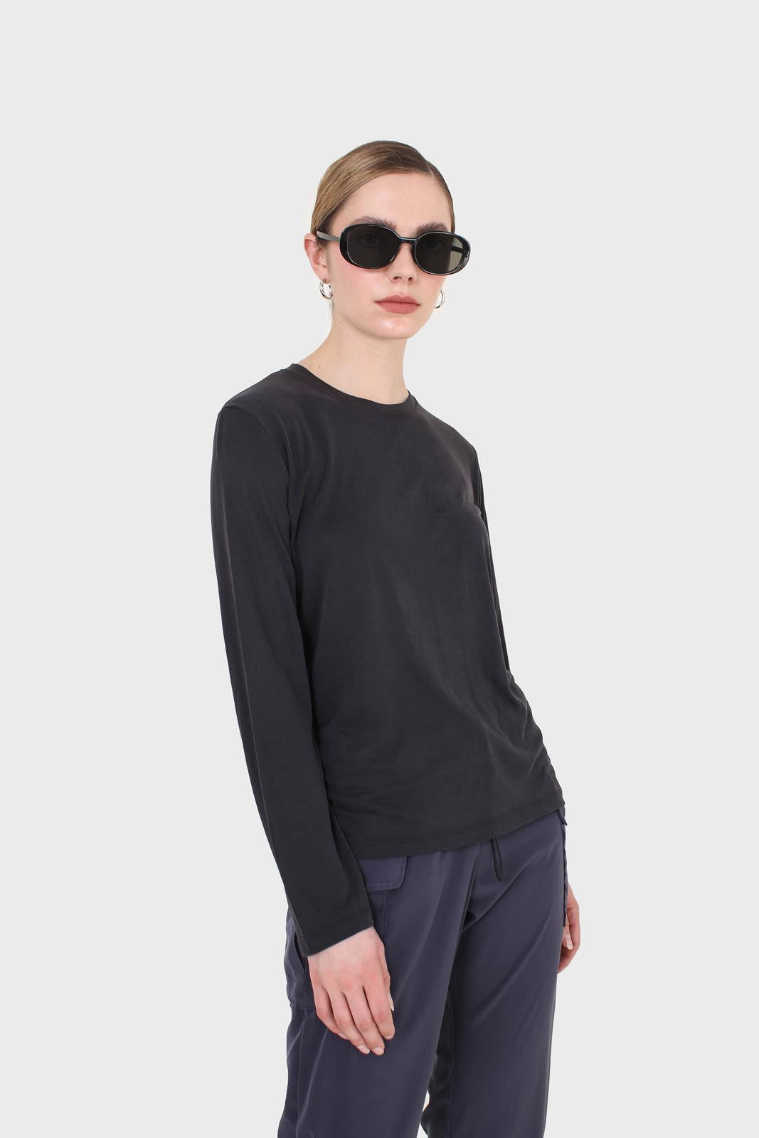 Black high neck perfect long sleeved tee_7