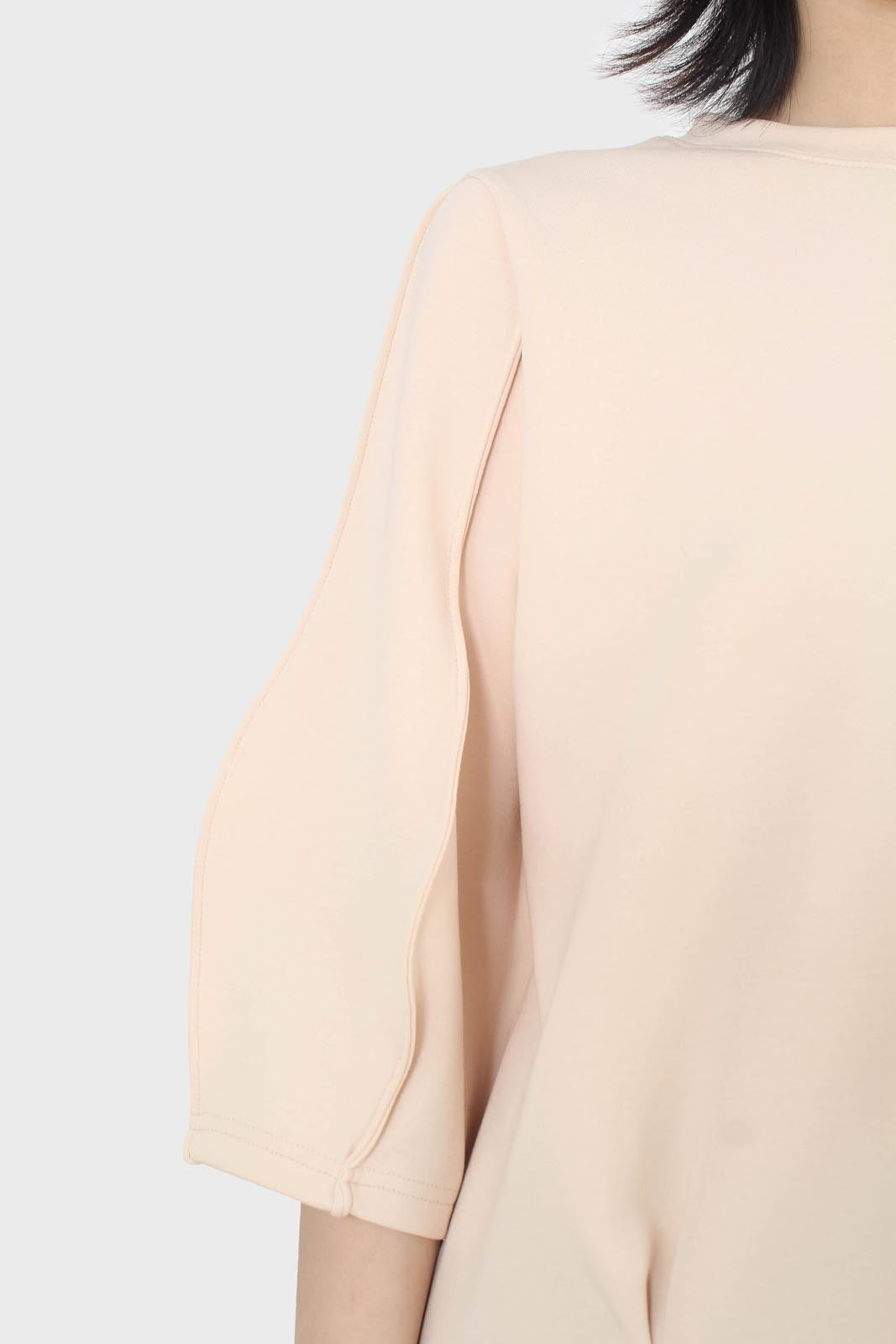 Beige sharp seamed 3/4 sleeve top_2