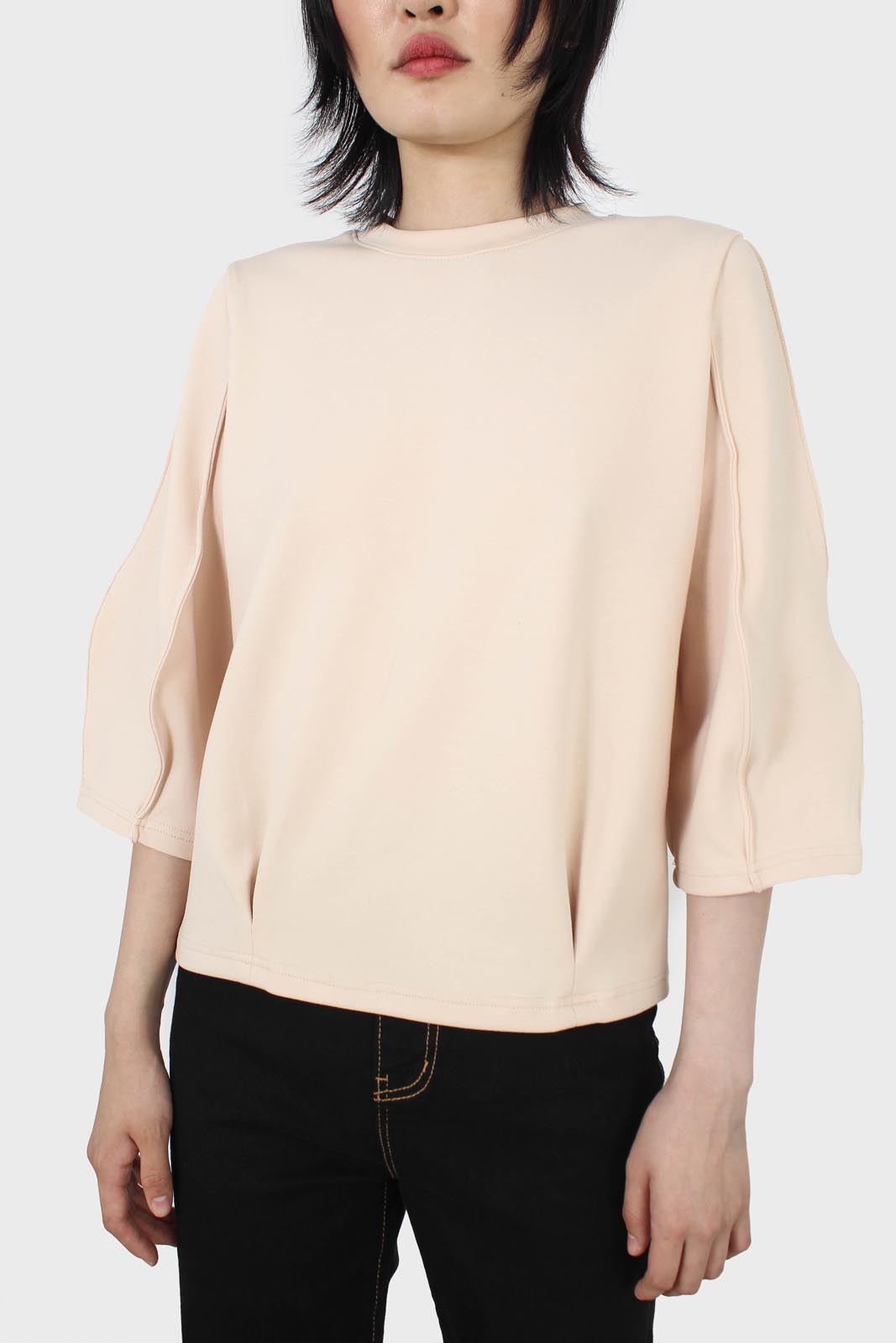 Beige sharp seamed 3/4 sleeve top_1