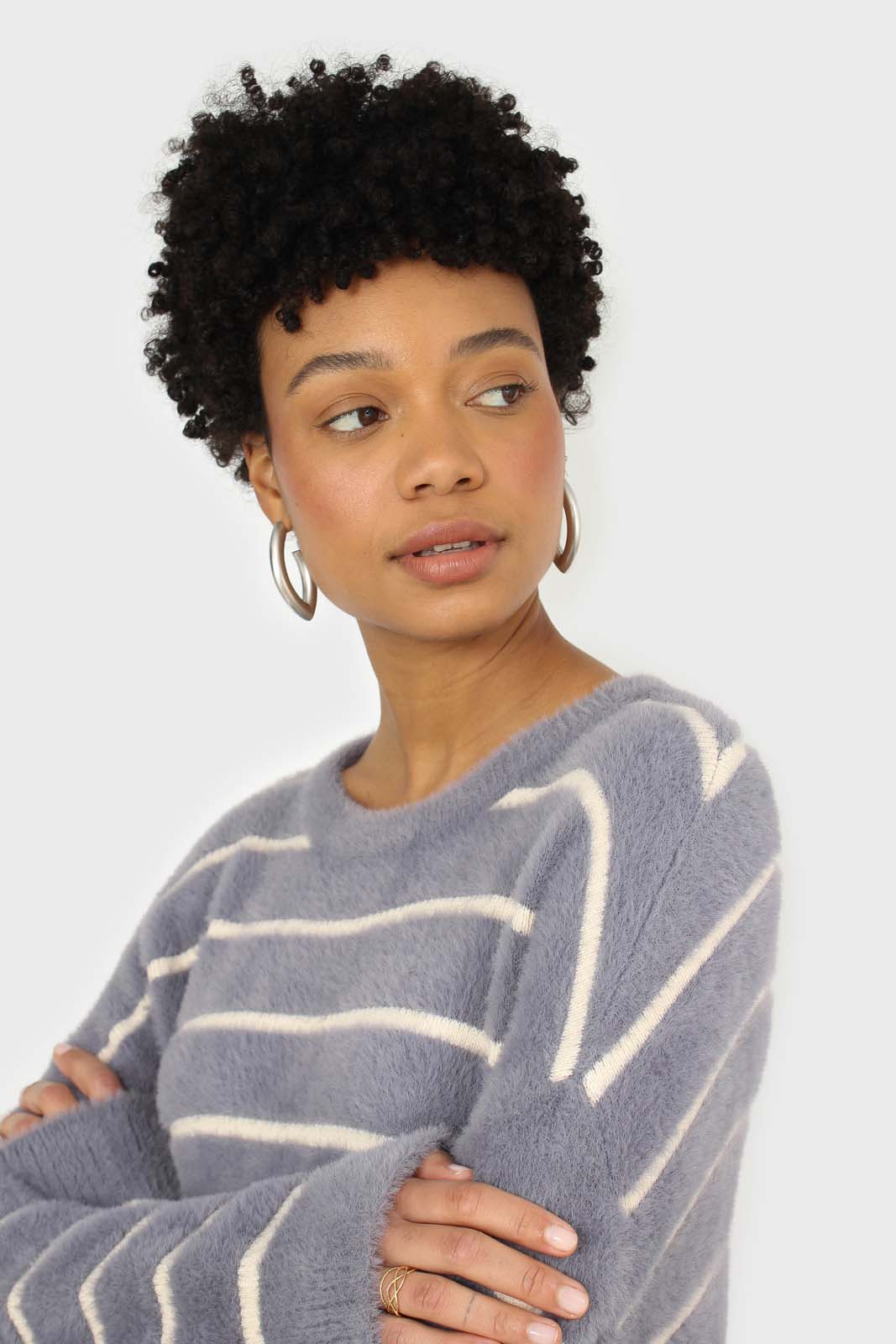 Blue and white striped fuzzy jumper_6