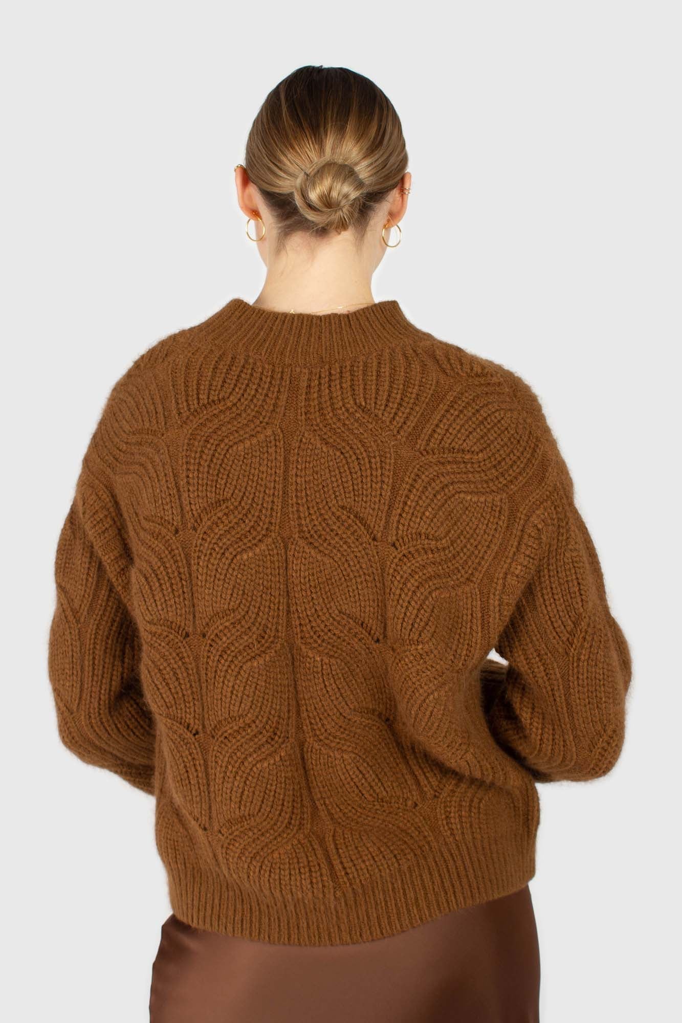 Brown large cable angora jumper_4