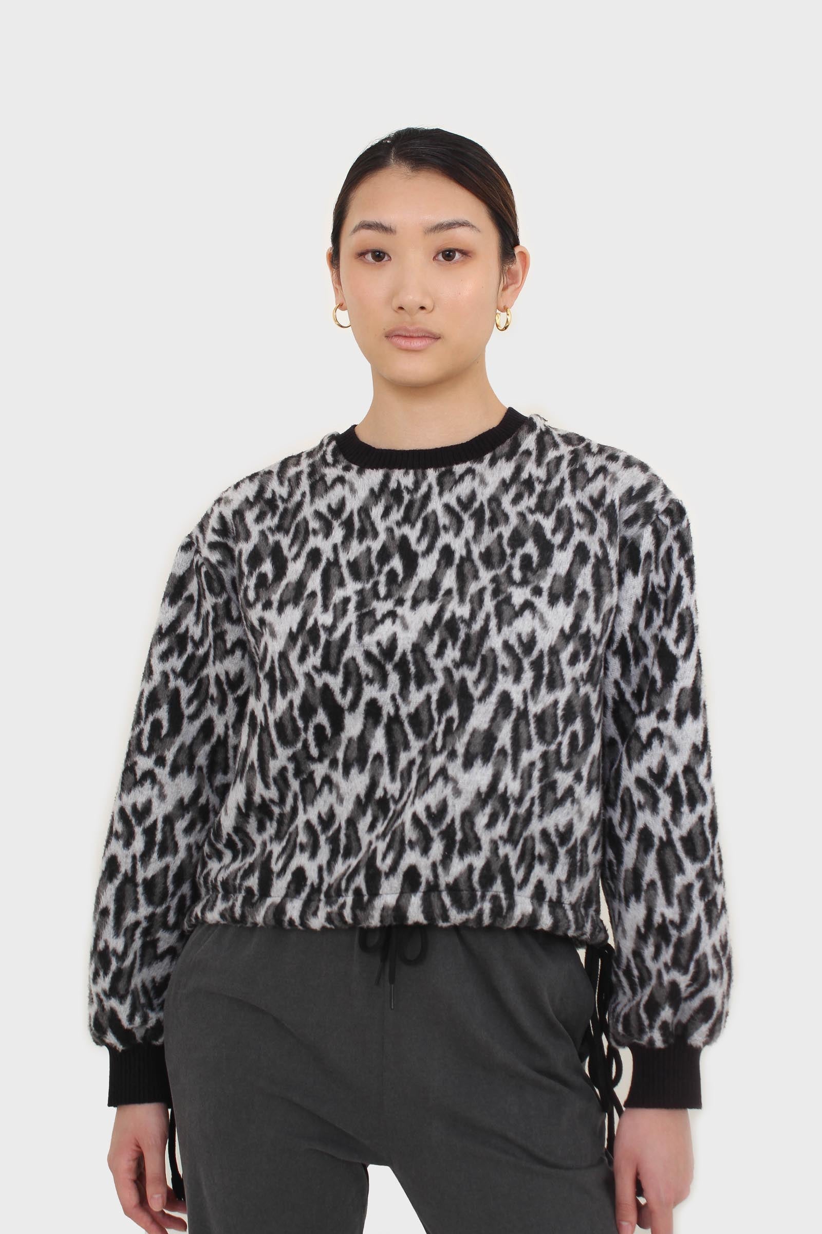Black leopard brushed string hem sweatshirt_1