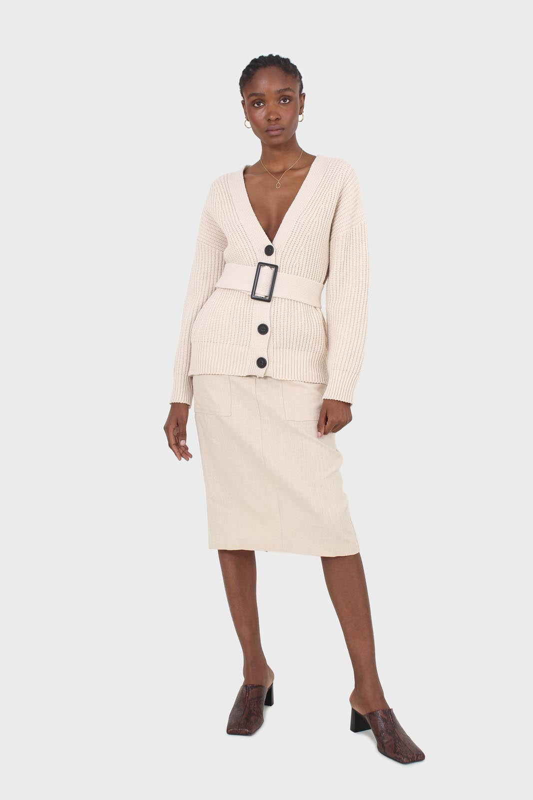 Ivory ribbed belted dark button half cardigan_3