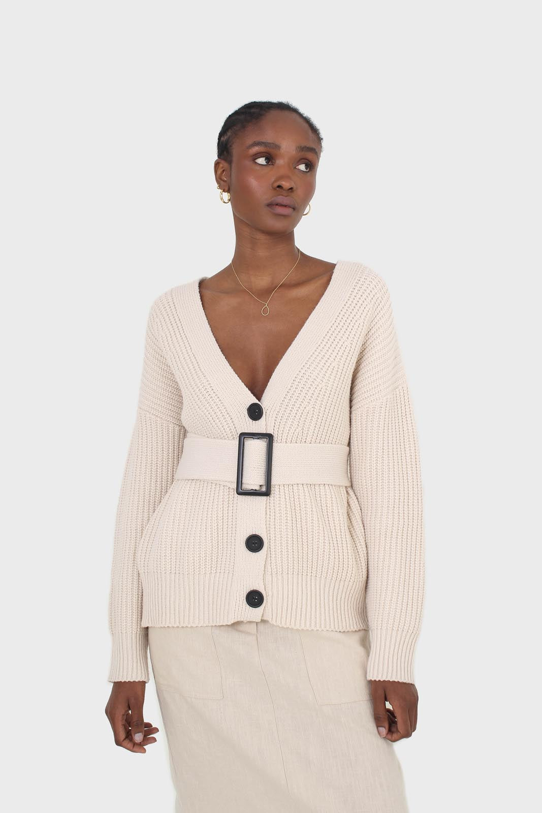 Ivory ribbed belted dark button half cardigan_6