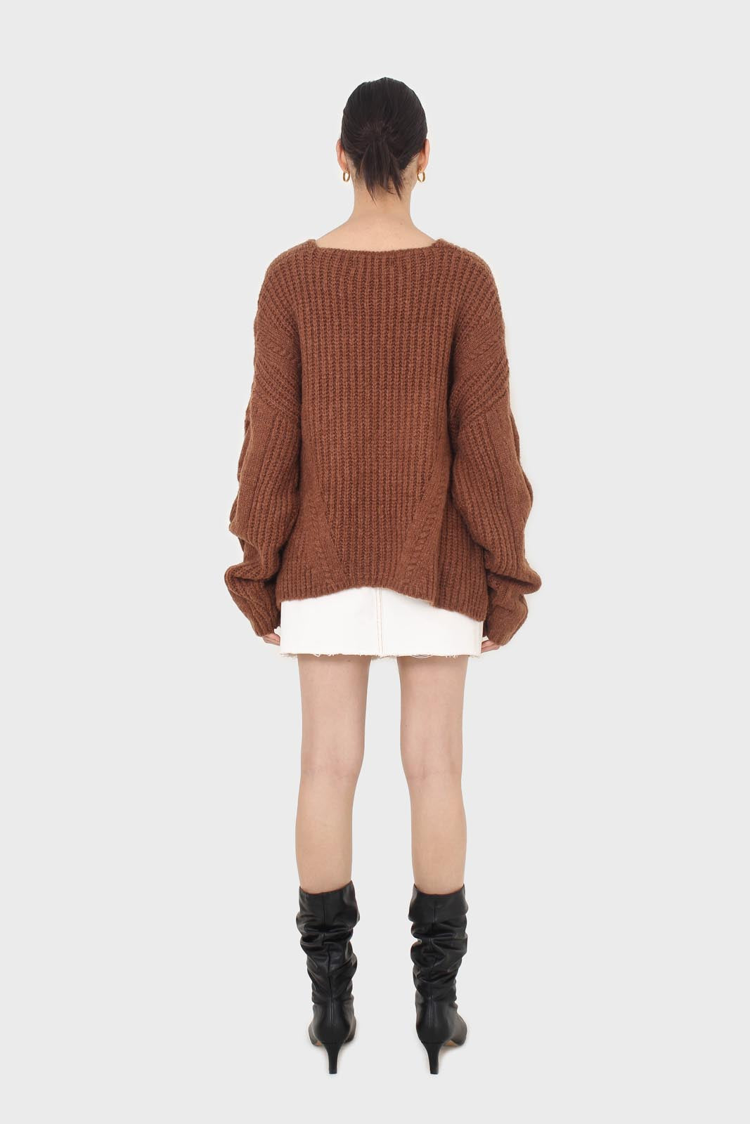 Brown deep V-neck cableknit oversized jumper_6