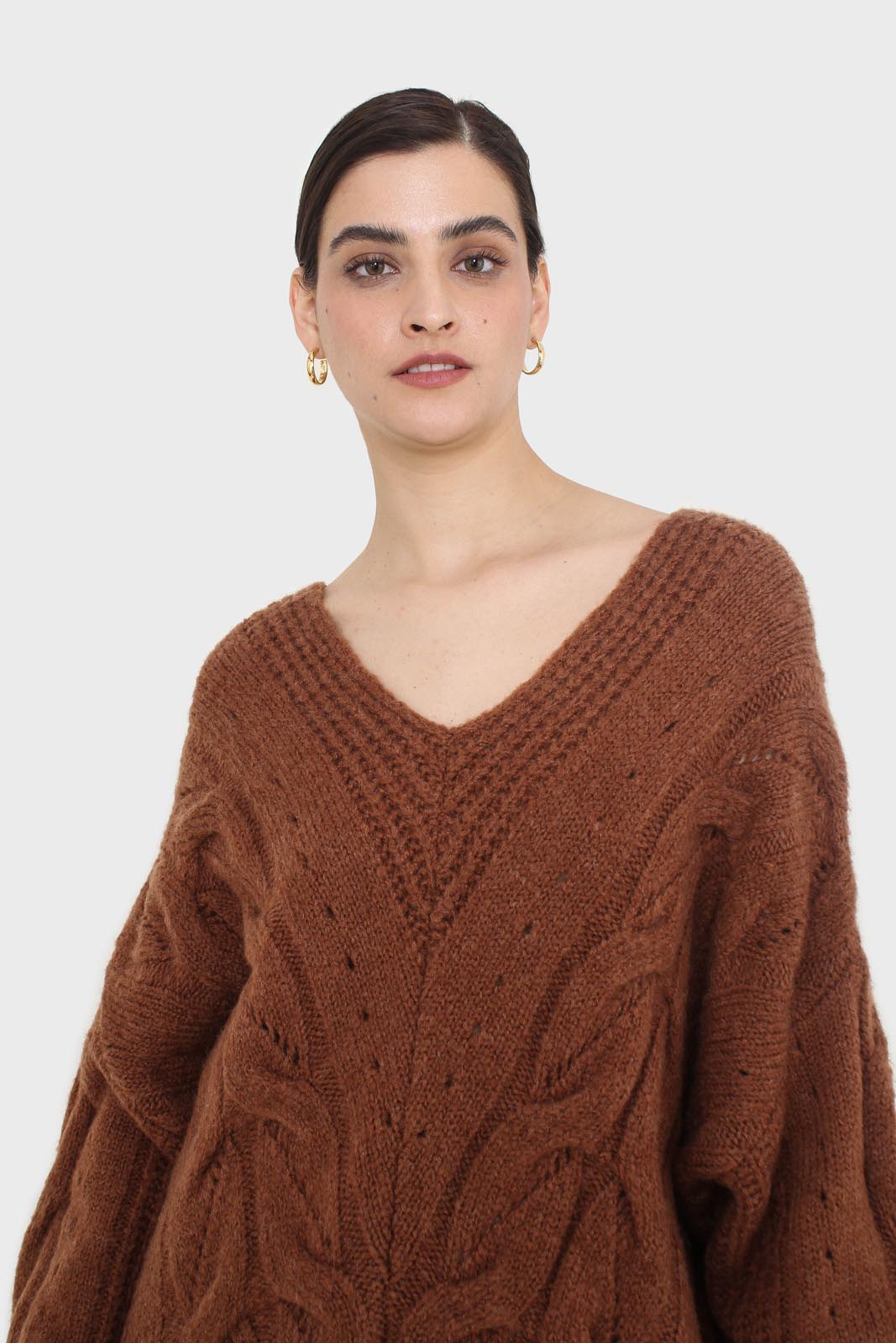 Brown deep V-neck cableknit oversized jumper_7