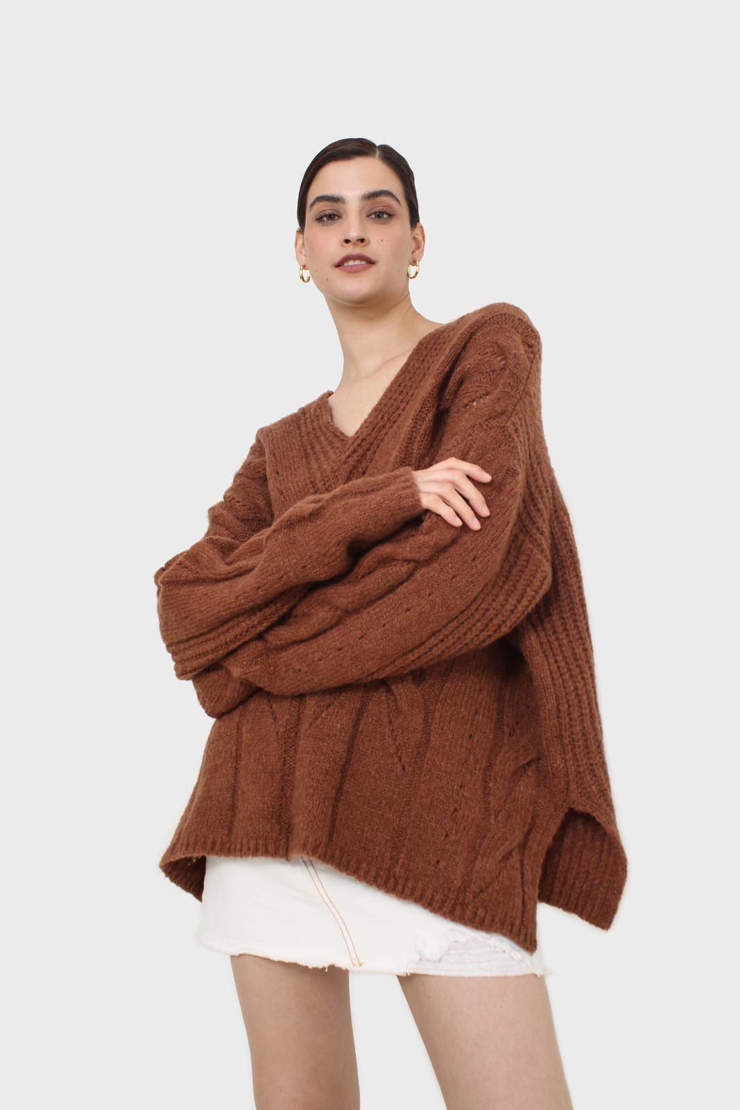 Brown deep V-neck cableknit oversized jumper_3