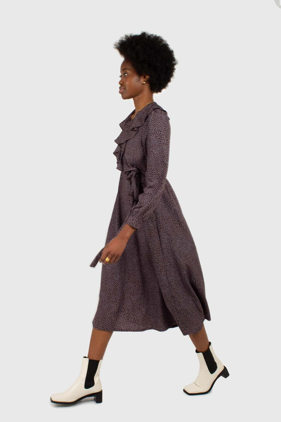 Brown and blue floral ruffle v-neck long sleeved maxi dress_4