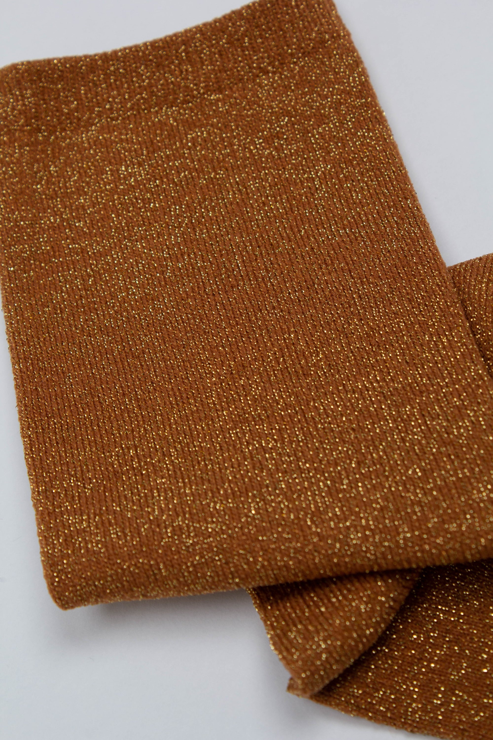 Mustard metallic smooth top long socks_4