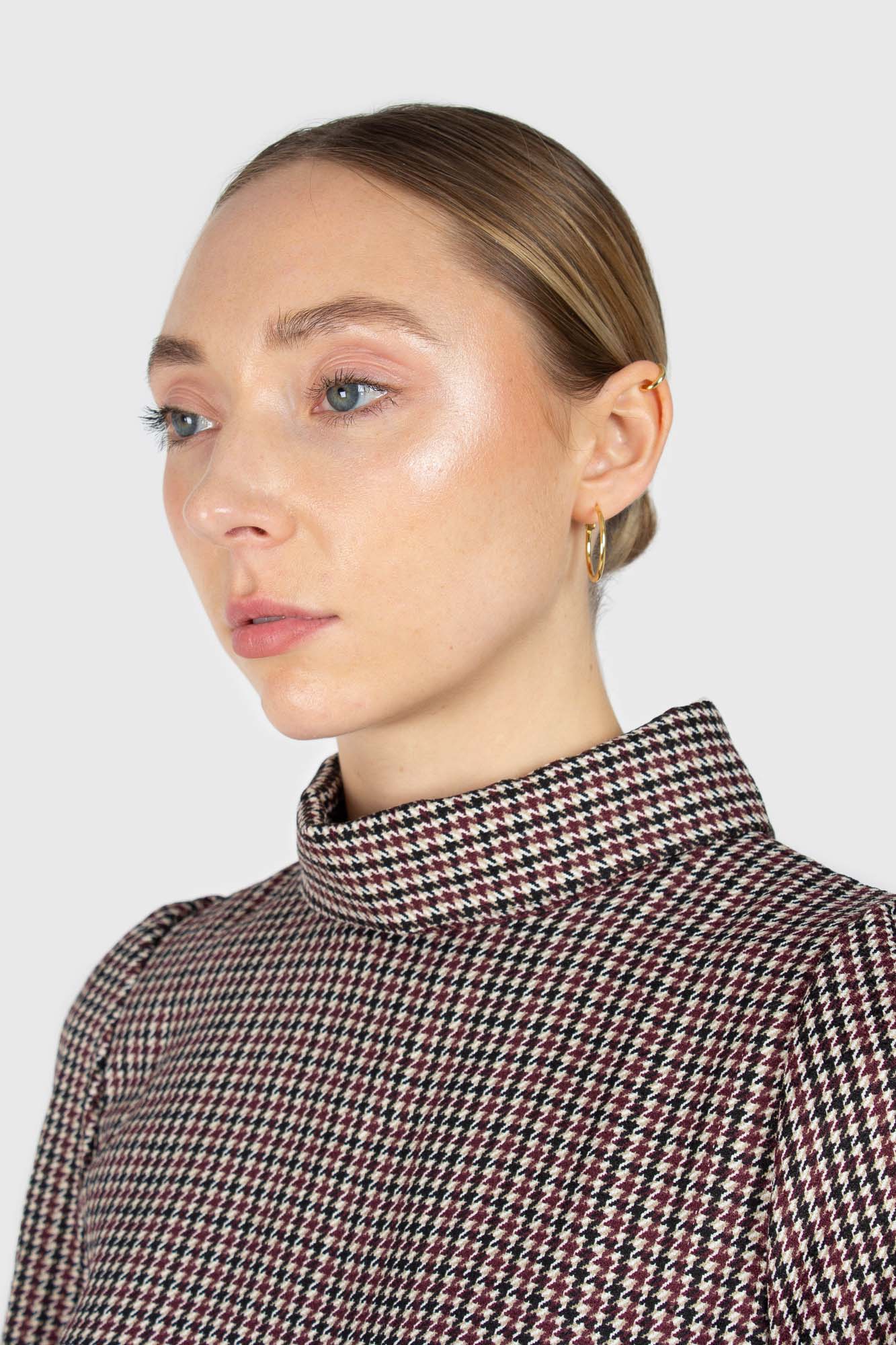 Black and burgundy houndstooth wool belted dress_5