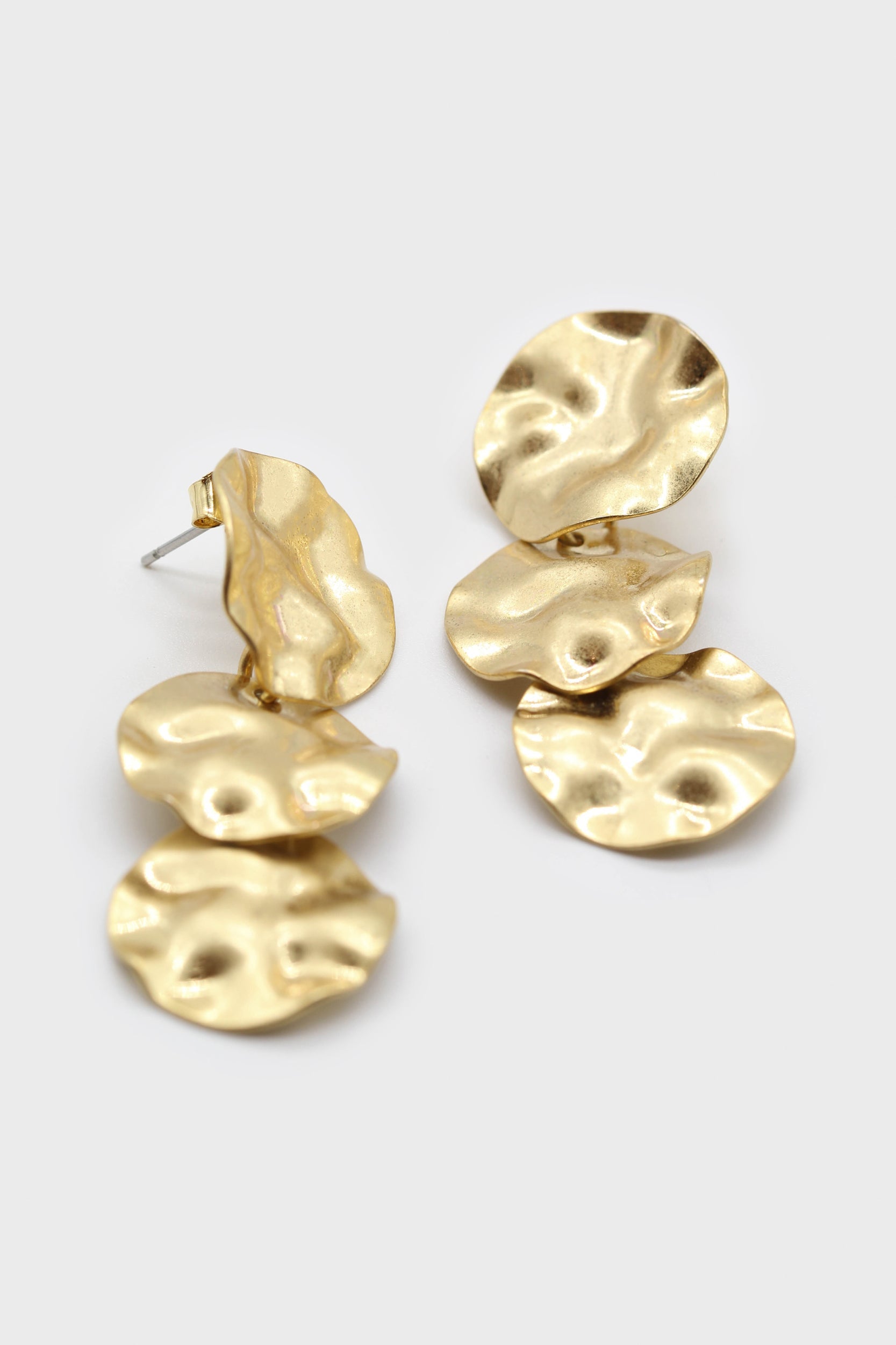 Gold hammered hollow triple oval earrings_1