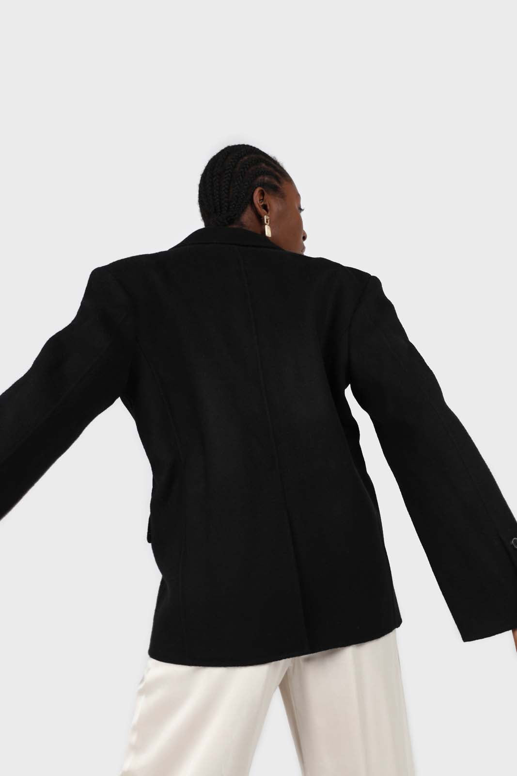 Black wool handmade tailored belted half coat_5