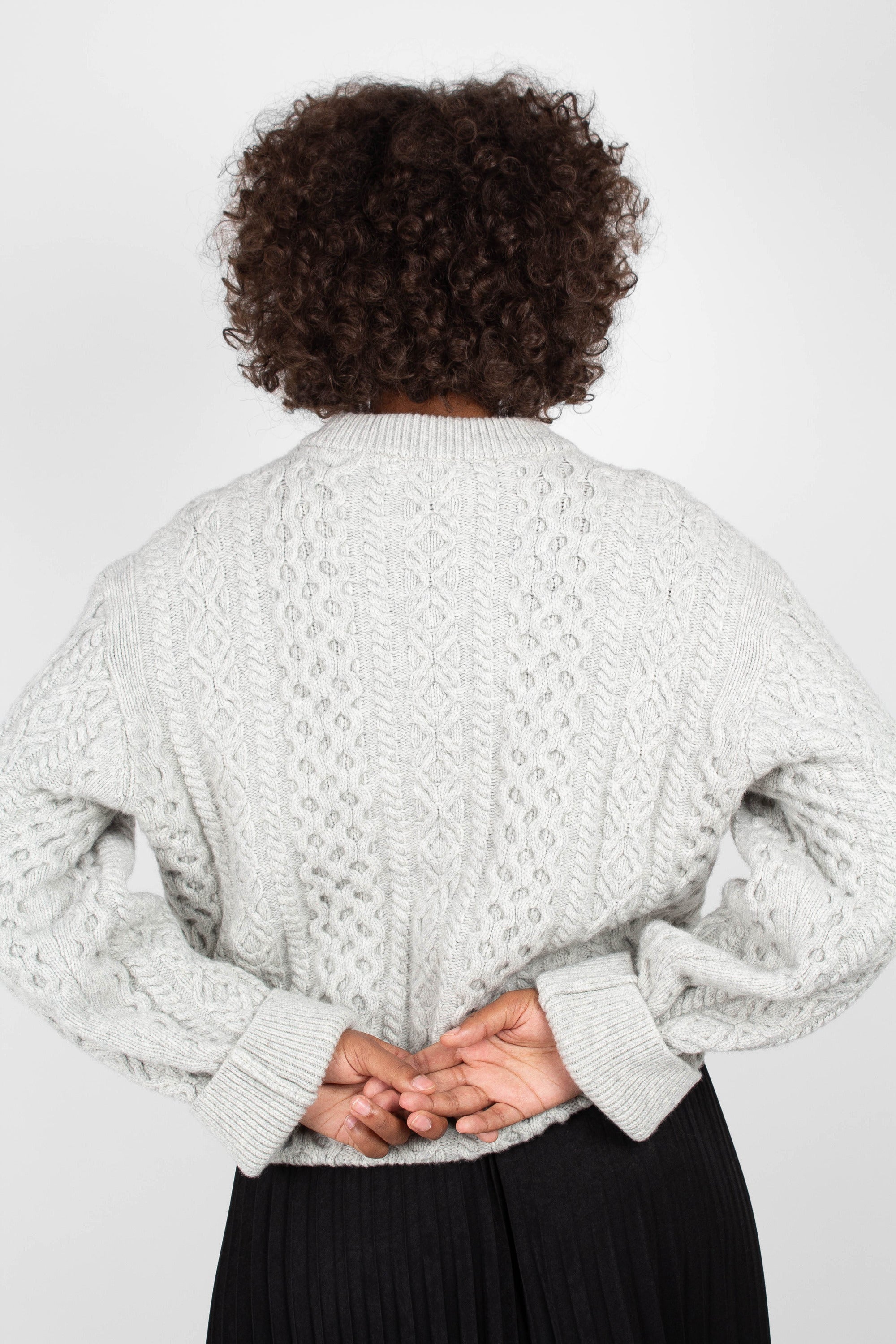 Grey thick wool cableknit jumper_6