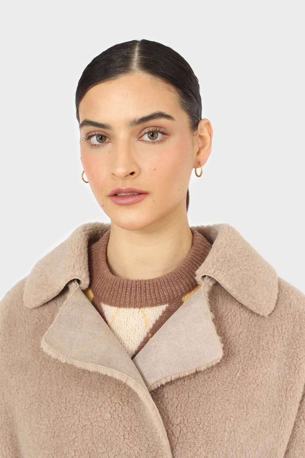 Beige vegan leather trim belted teddy coat_7