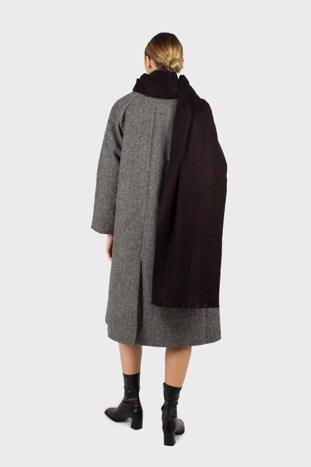 Black herringbone wool long coat_8