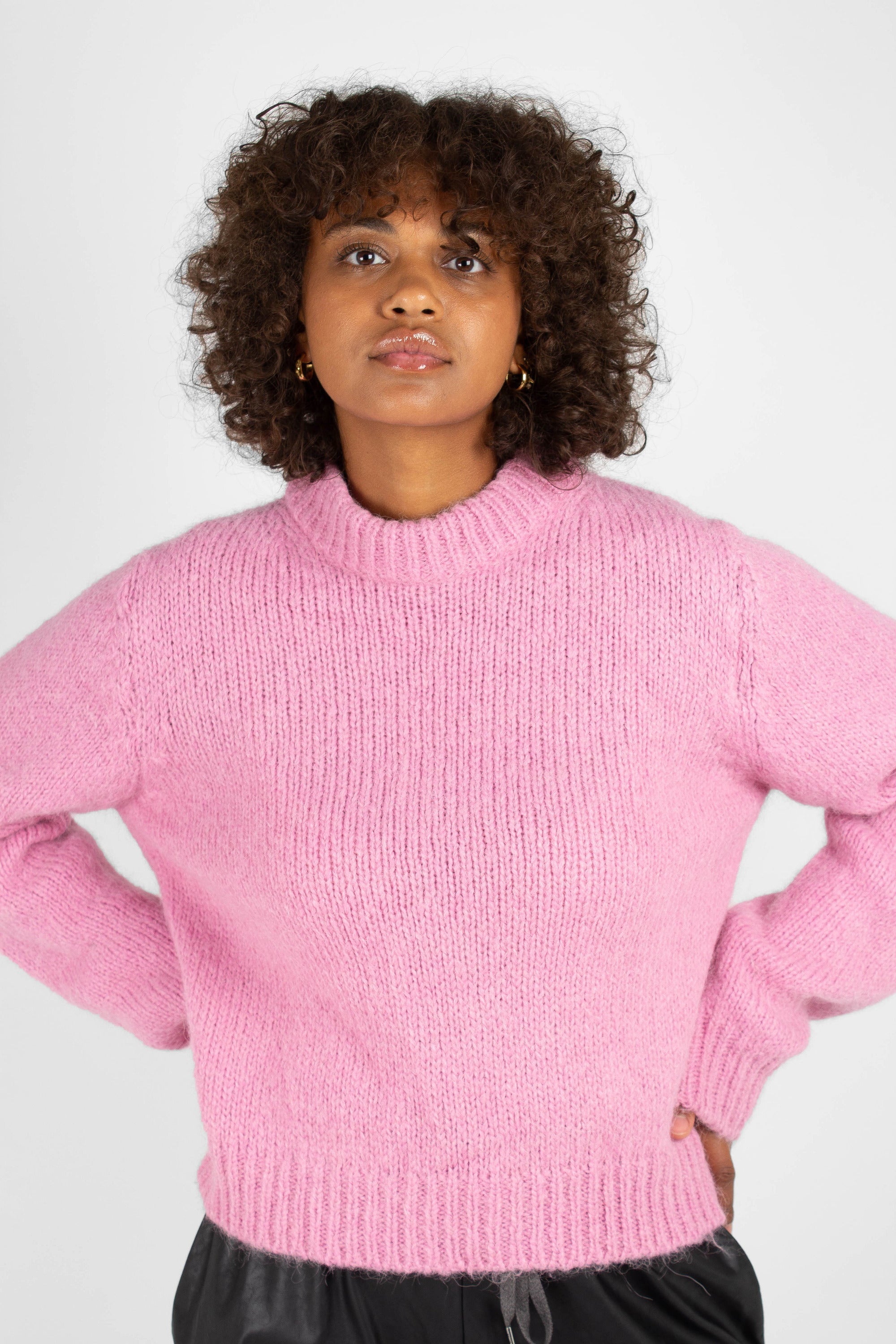 Bright pink high crew neck alpaca jumper_7