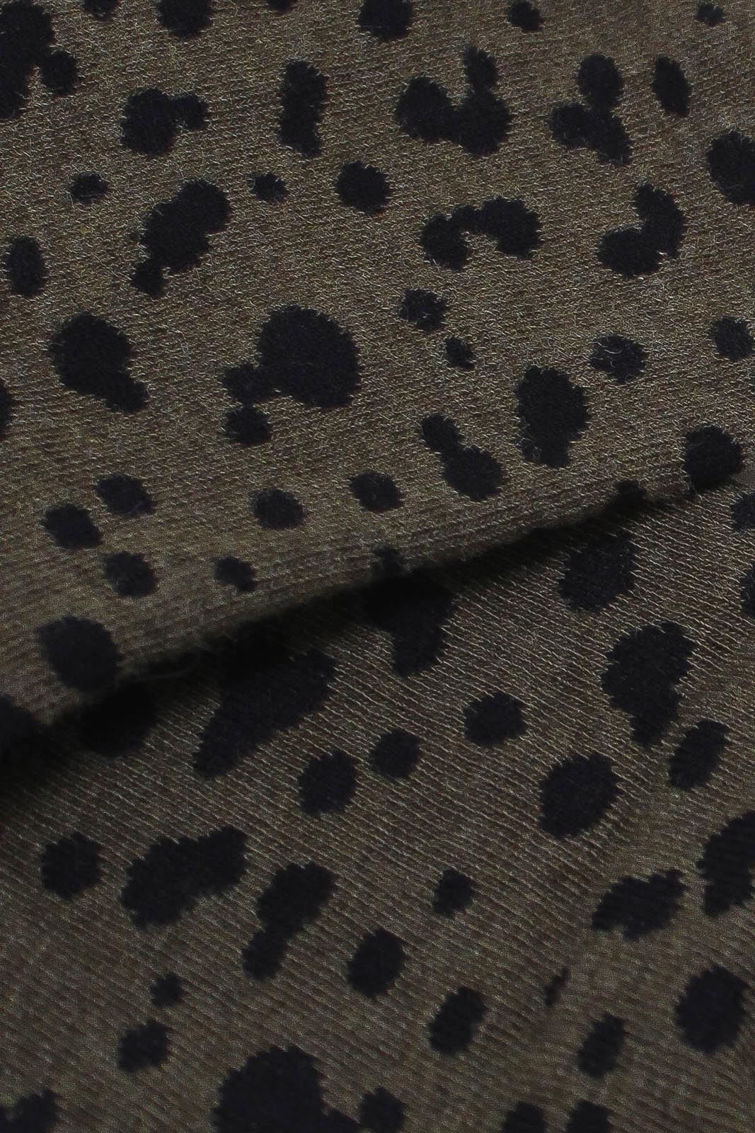 Khaki and black leopard socks_2