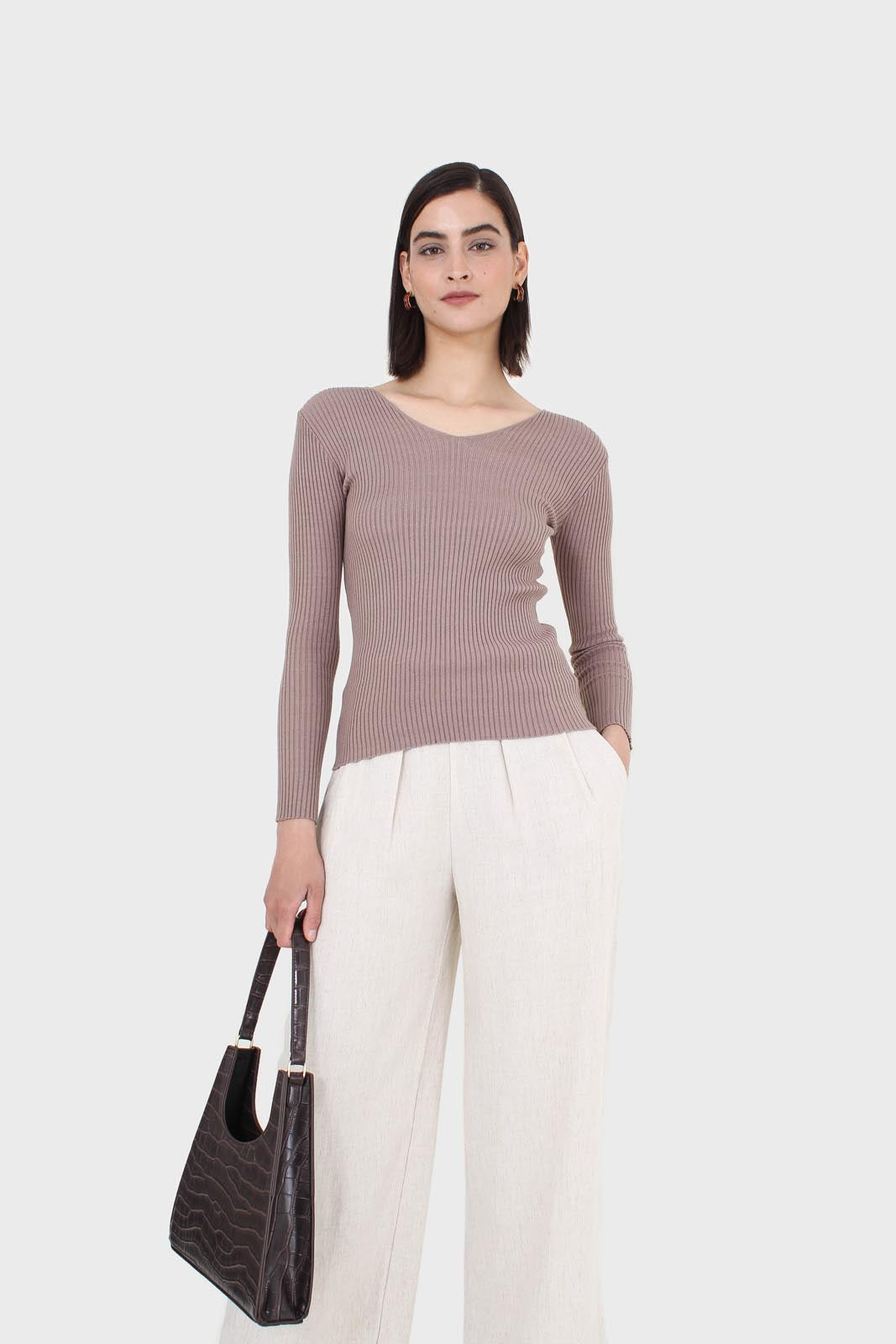 Cocoa V-neck ribbed long sleeved knit top_5