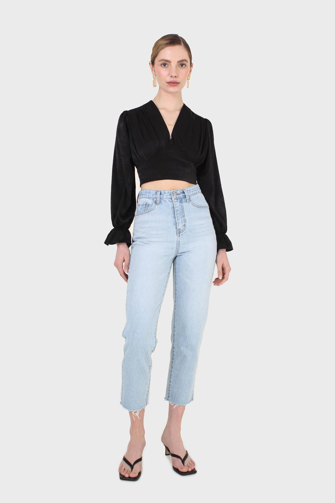 Black deep V tie back cropped long sleeve blouse_3