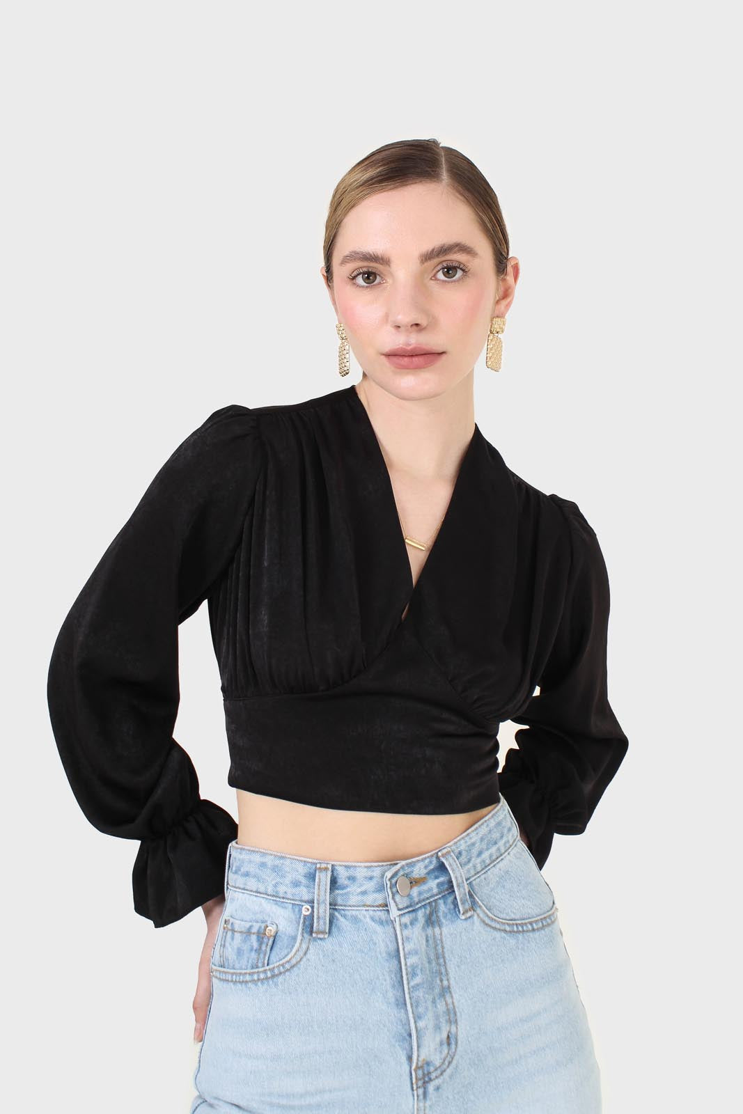 Black deep V tie back cropped long sleeve blouse_6
