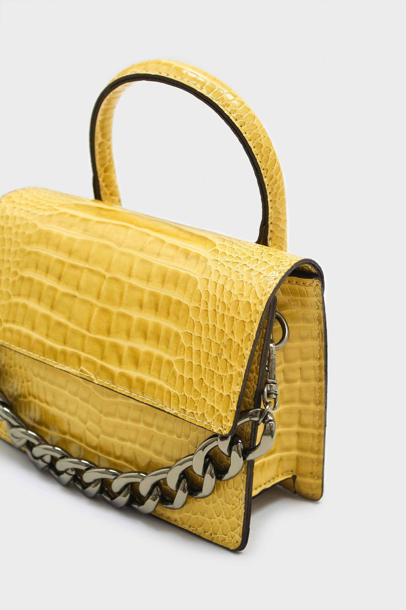 Yellow croc skin rectangle thick chain handbag_1