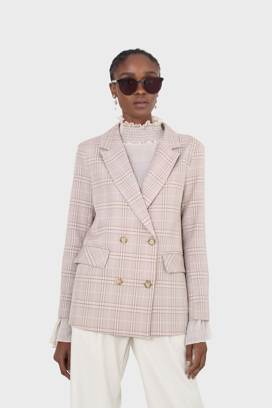 Beige and white checked blazer_1