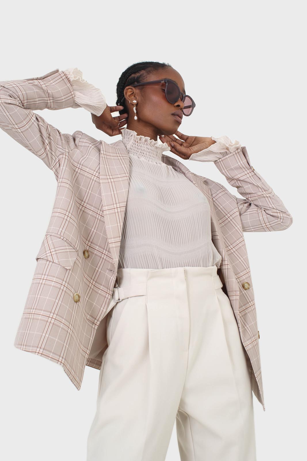 Beige and white checked blazer_7