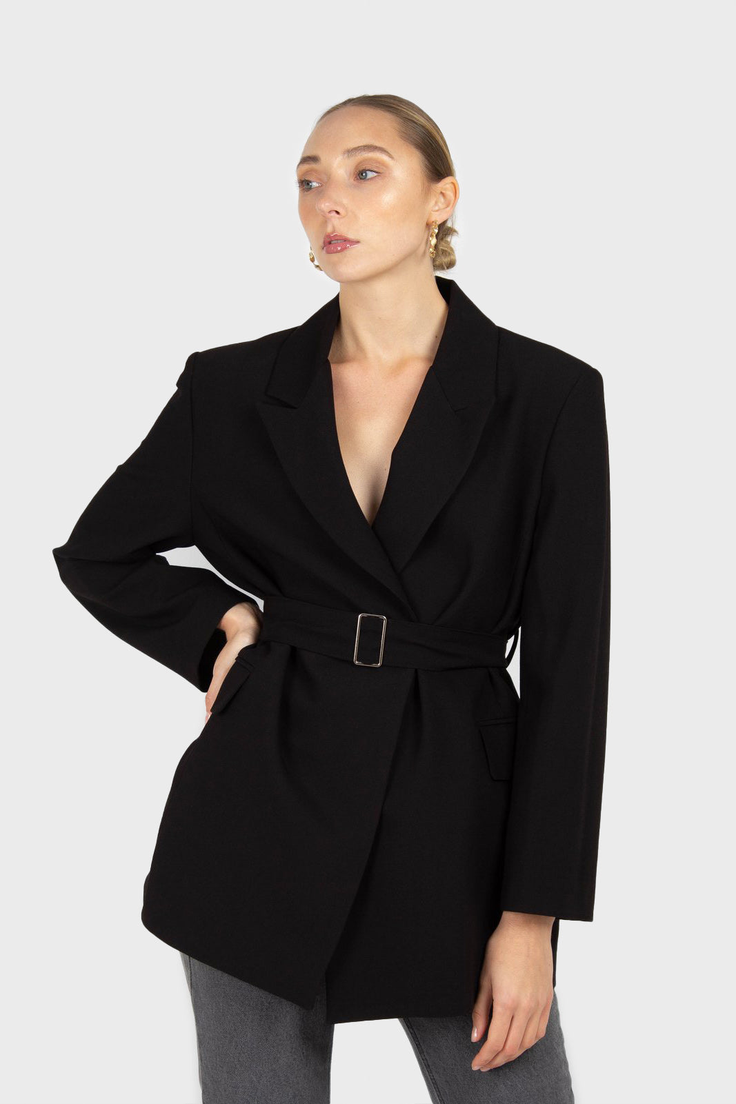 Black belted oversized jacket_1