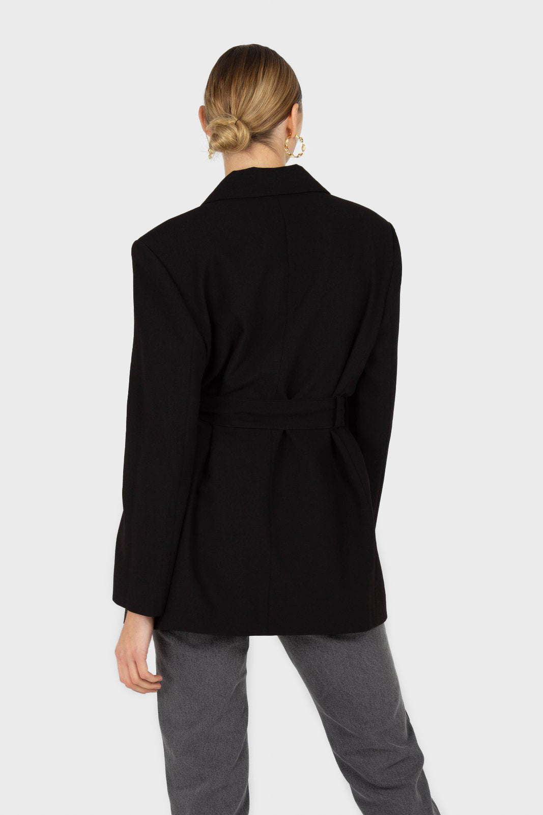 Black belted oversized jacket_5