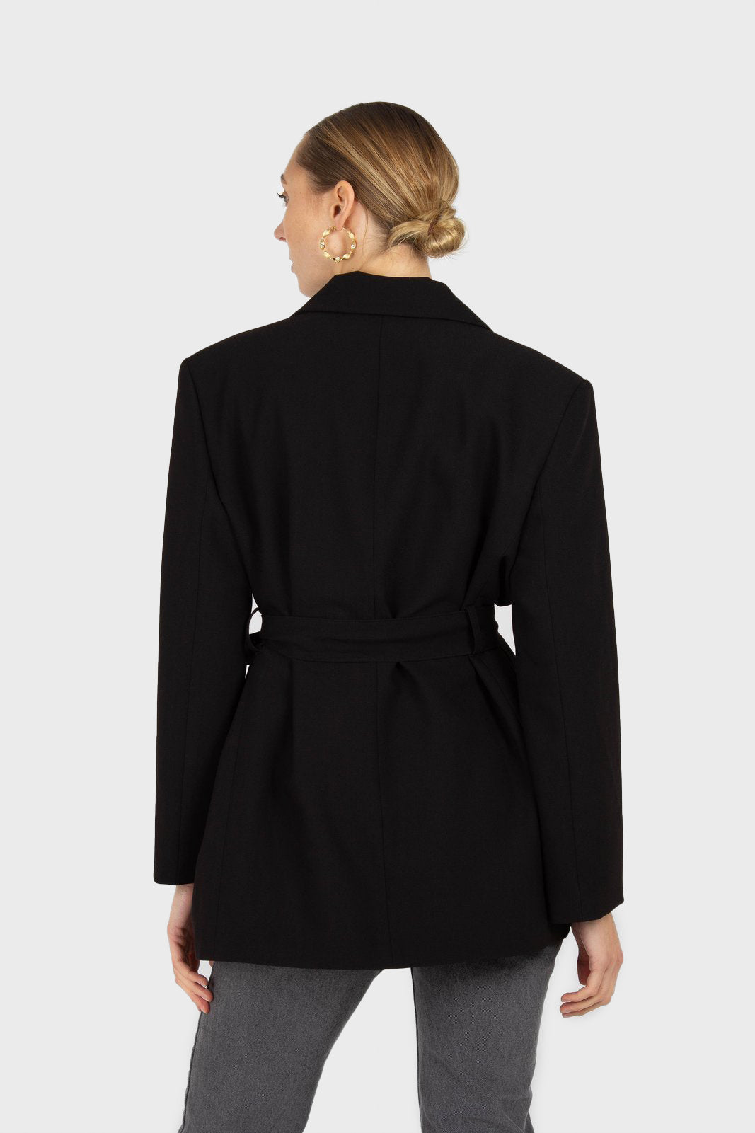 Black belted oversized jacket_3