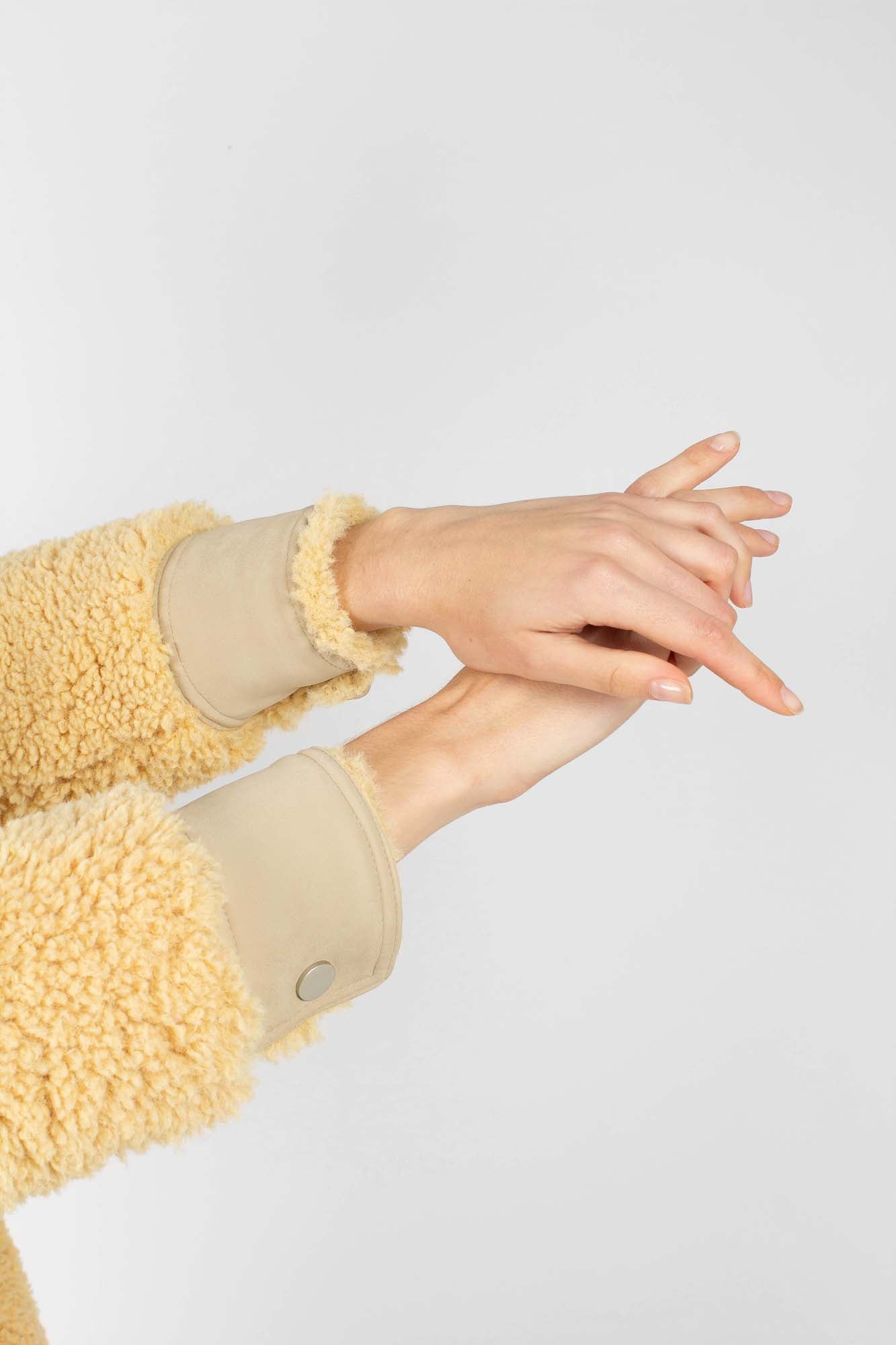 Yellow thick fuzzy contrast zip fleece_6