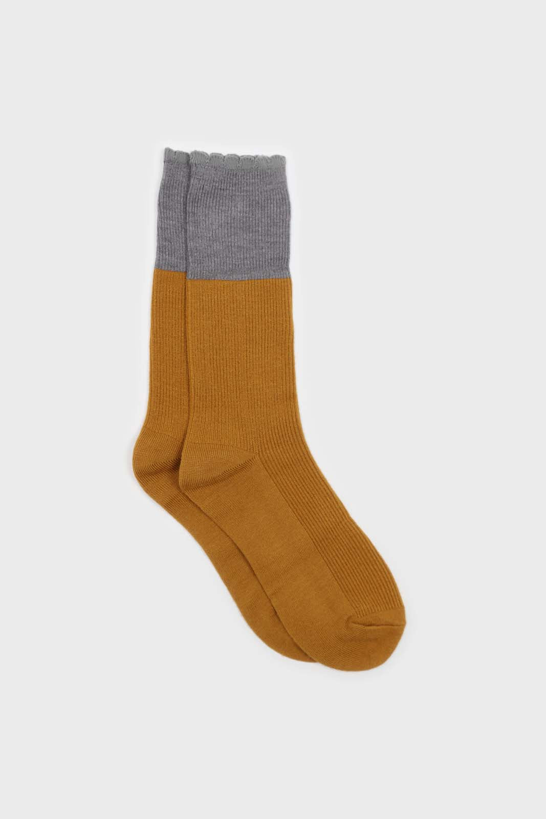 Mustard and grey colorblock long socks_1