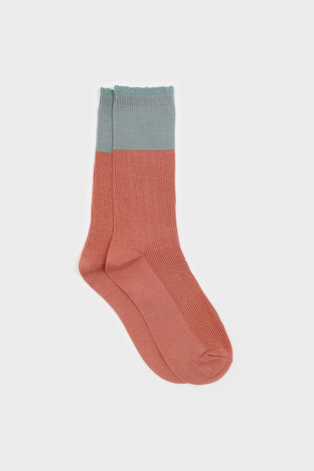 Pink and mint colorblock long socks_1