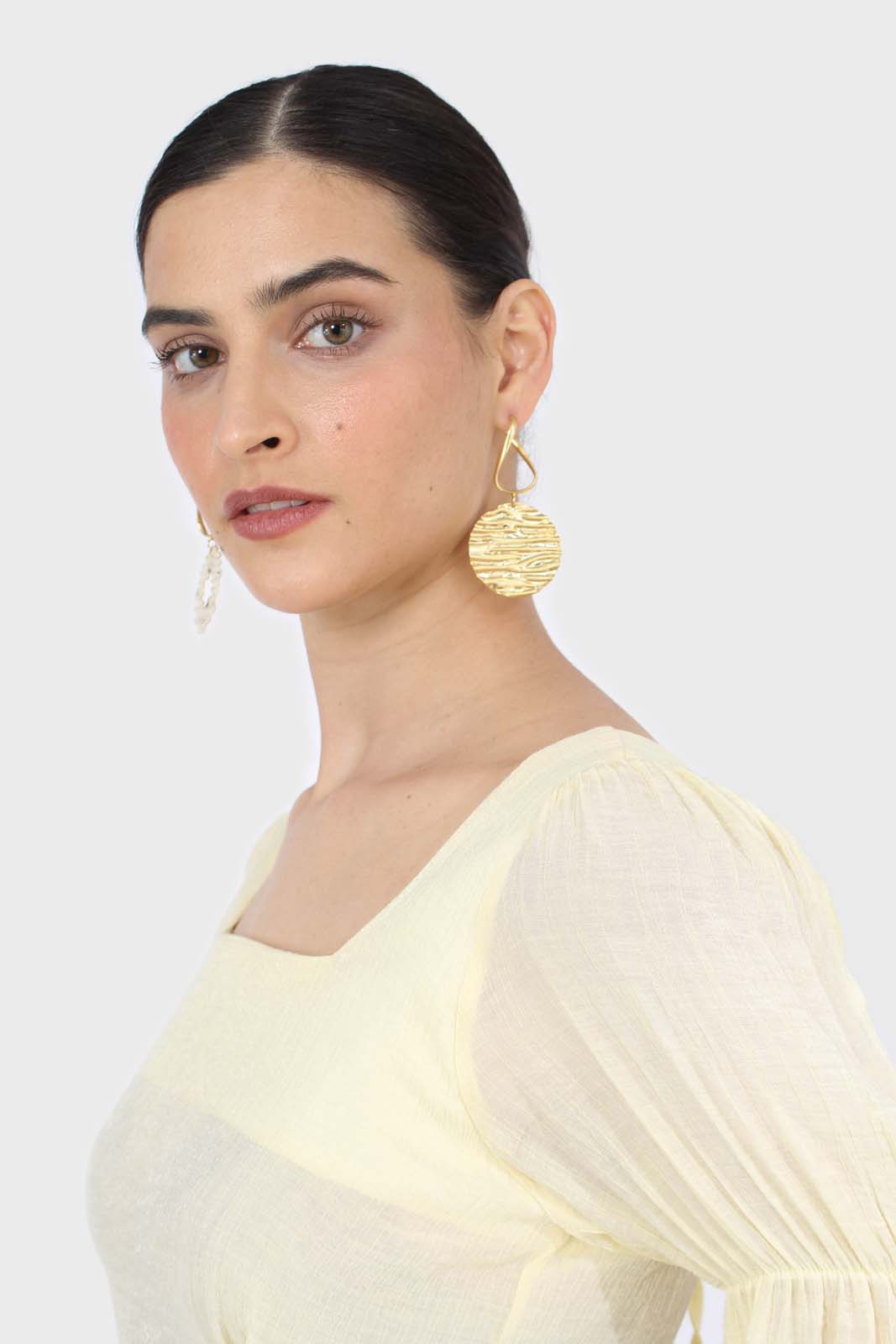 Yellow balloon sleeve bodice tie back top_7