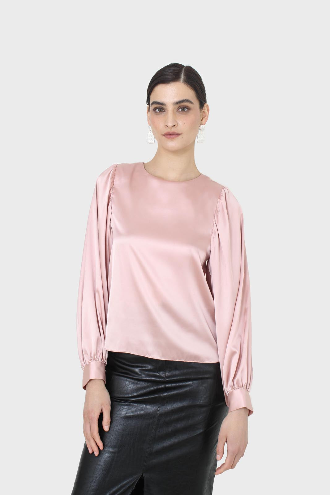 Pink silky balloon sleeve blouse_3