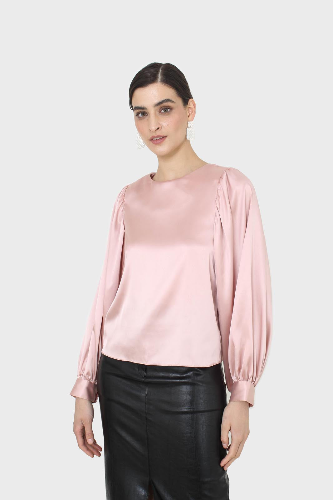 Pink silky balloon sleeve blouse_1