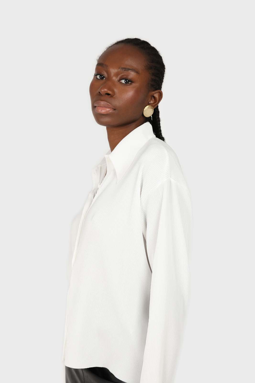 White micro pleated long sleeved shirt_11