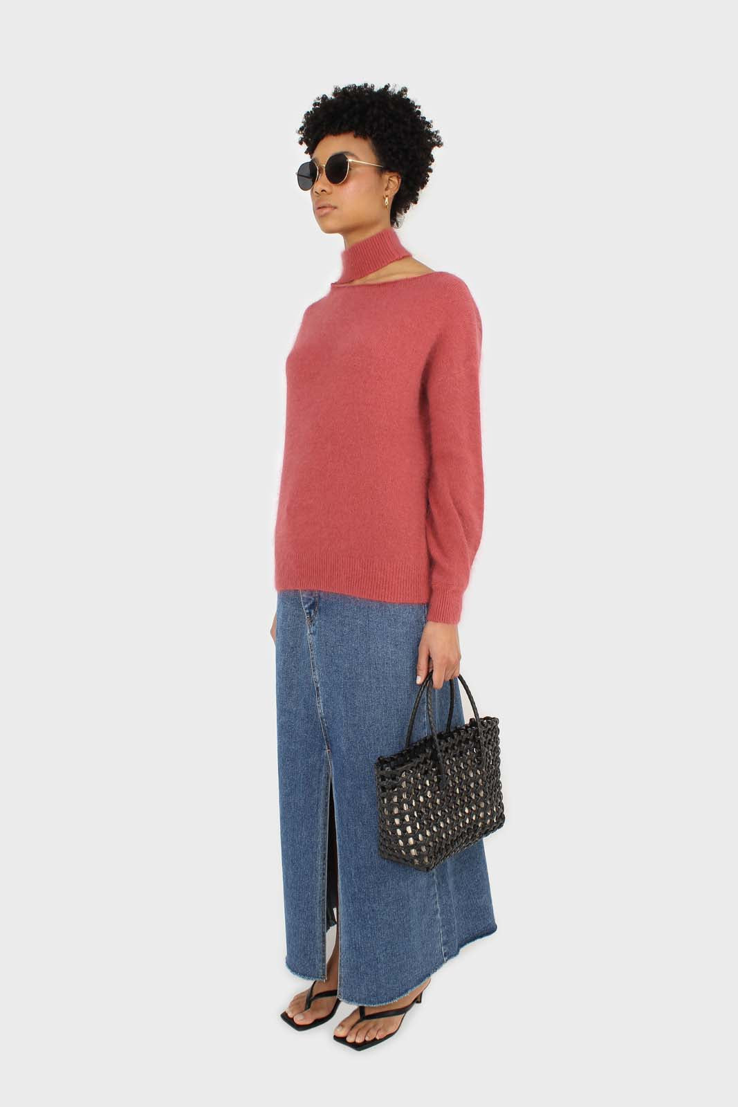 Pink furry angora slit shoulder turtleneck jumper_6
