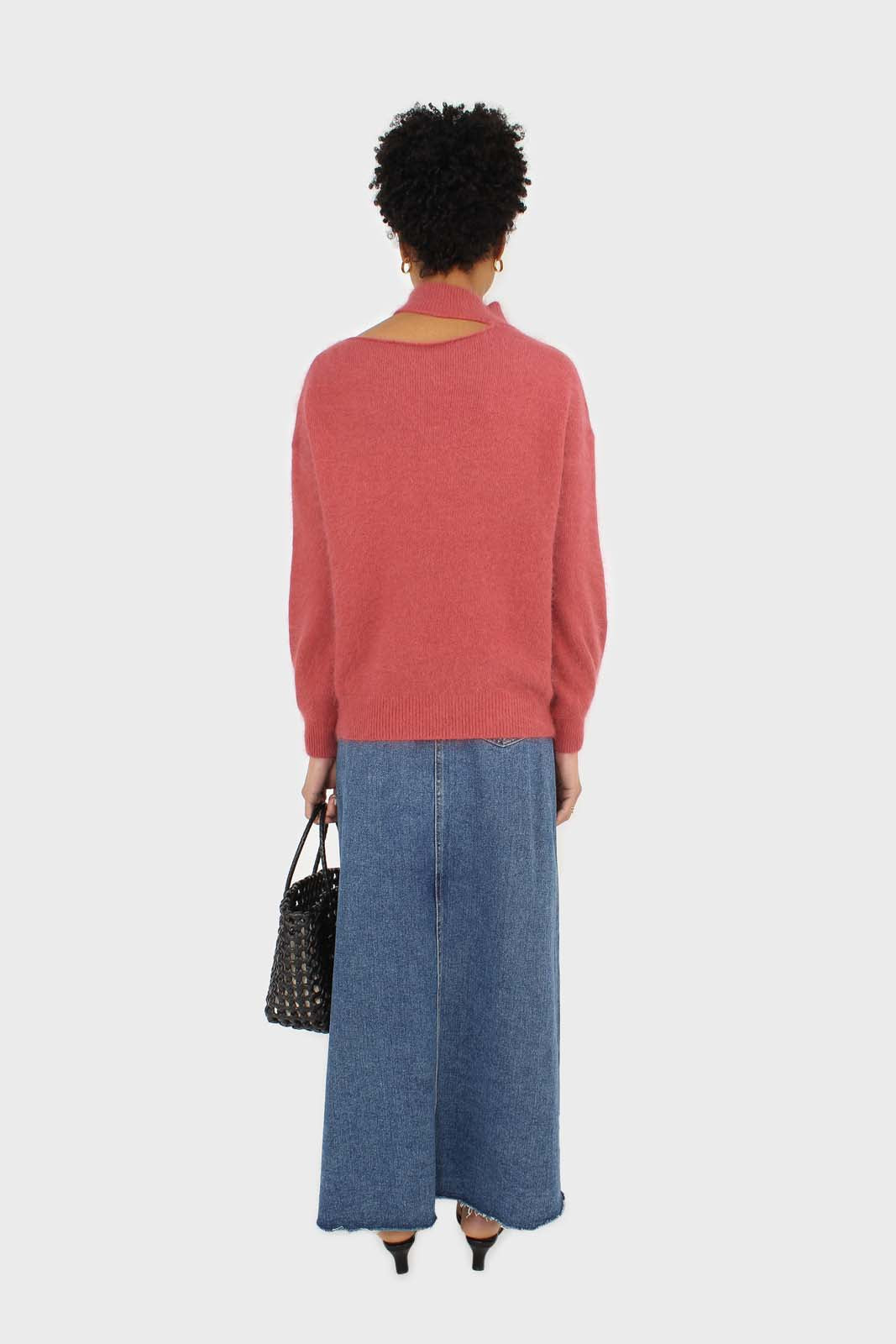 Pink furry angora slit shoulder turtleneck jumper_7