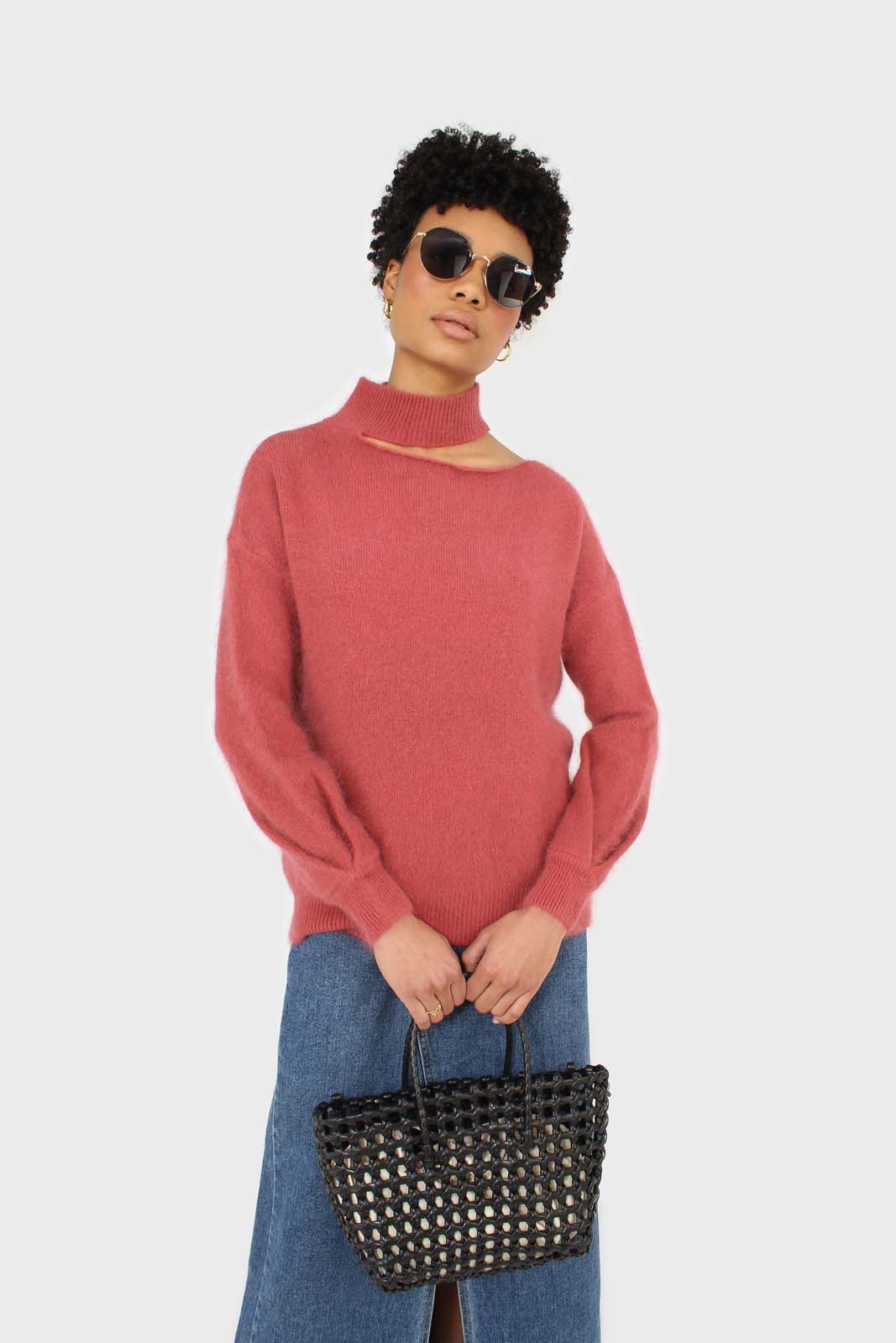 Pink furry angora slit shoulder turtleneck jumper_8
