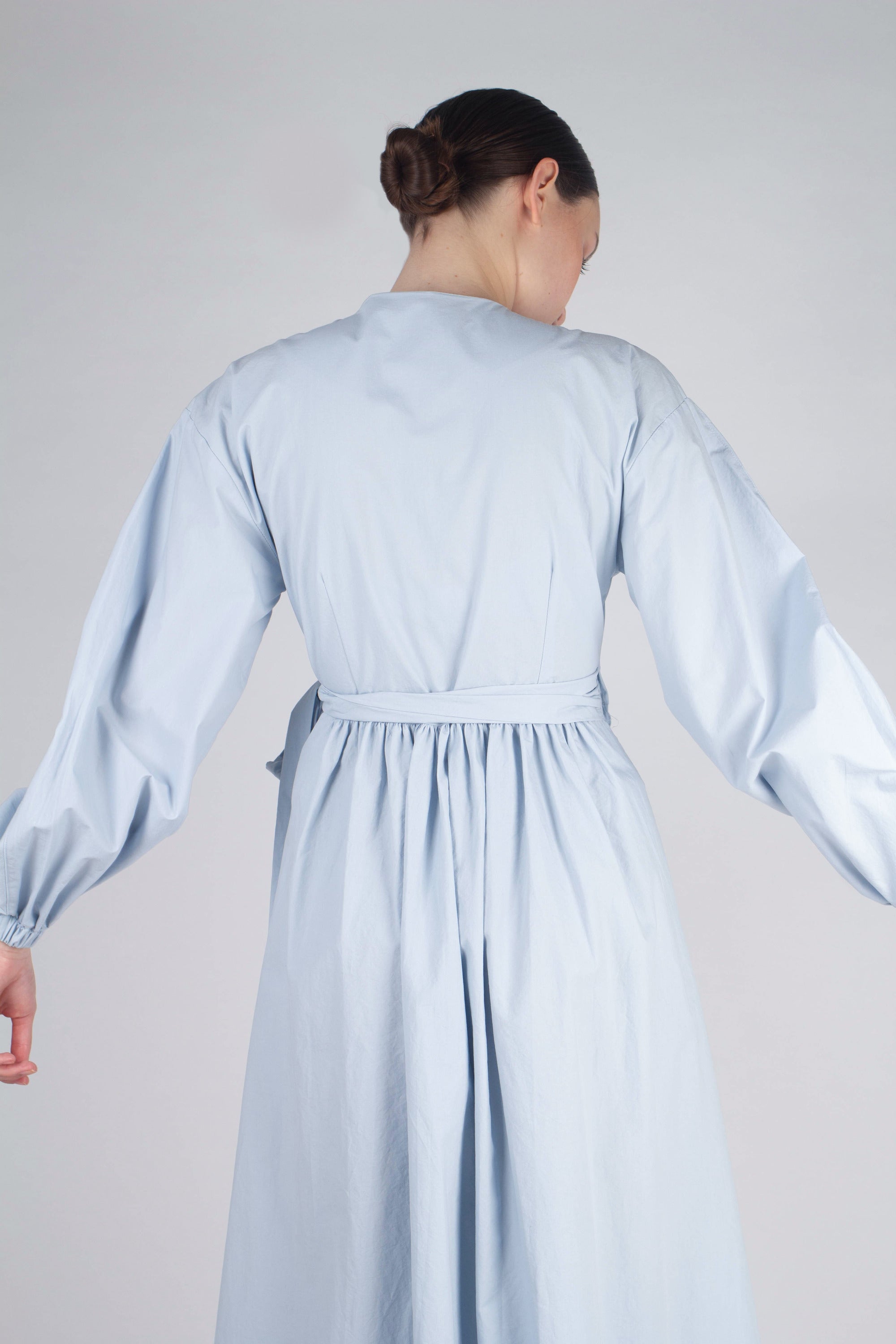 Blue wrap short sleeve cotton midi dress_3